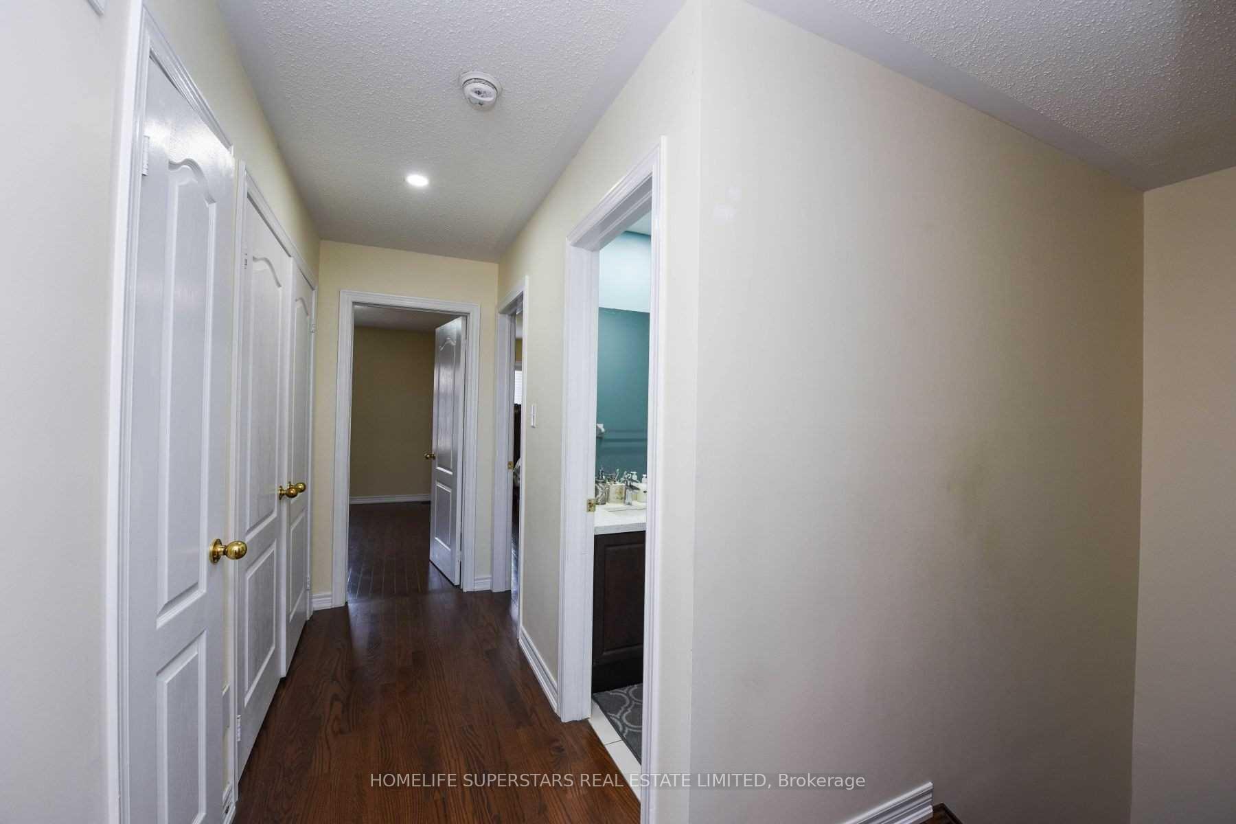Photo 10 of 50 Sea Drifter Crescent, Brampton, Bram East — HOMEH