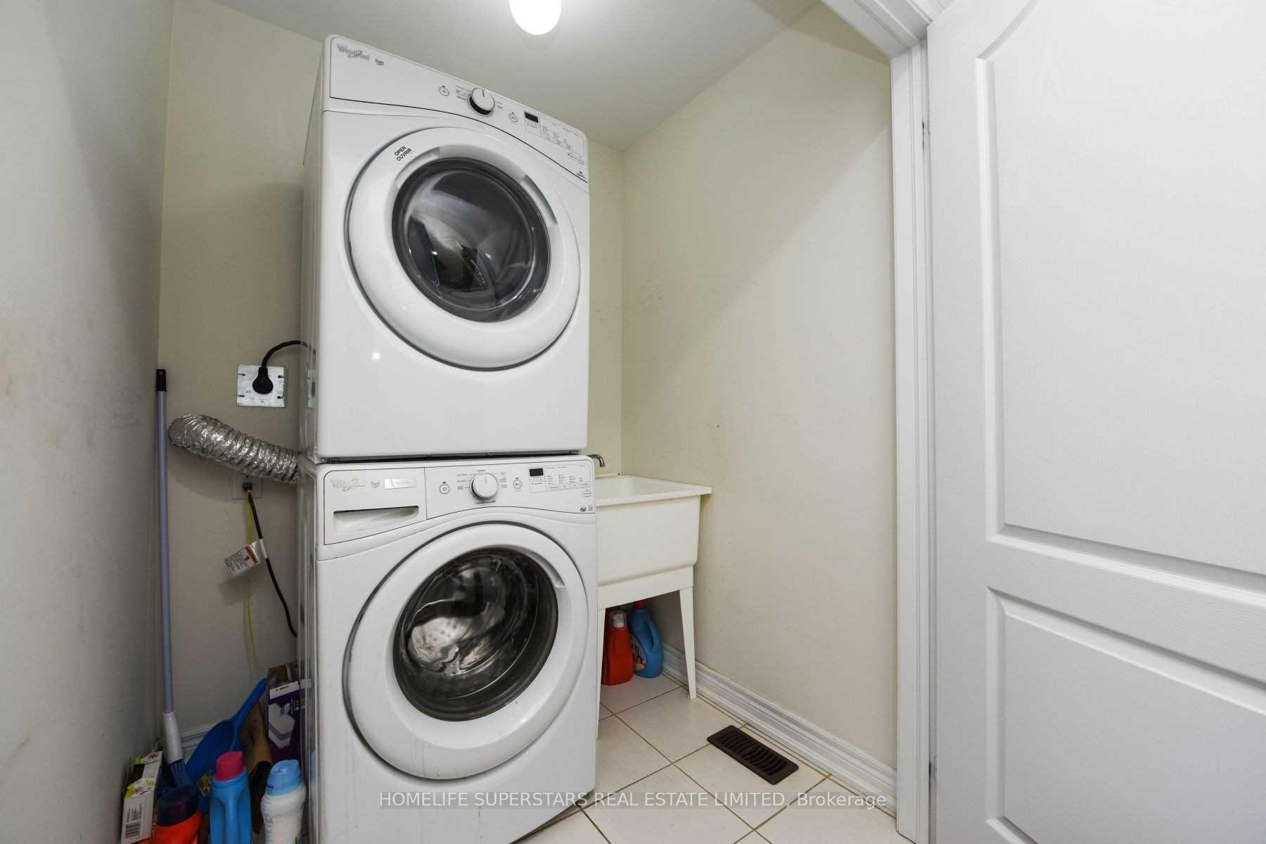 Photo 17 of 50 Sea Drifter Crescent, Brampton, Bram East — HOMEH