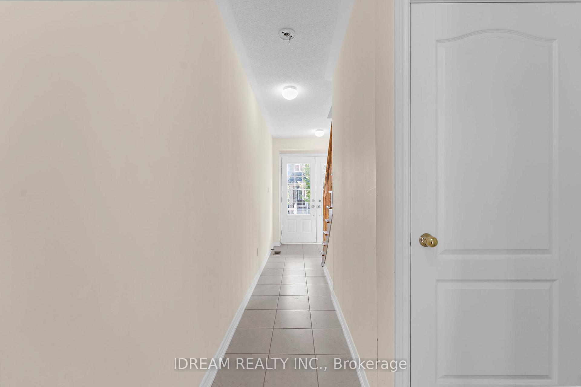 Photo 2 of 21 Miami Grove, Brampton, Heart Lake East — HOMEH