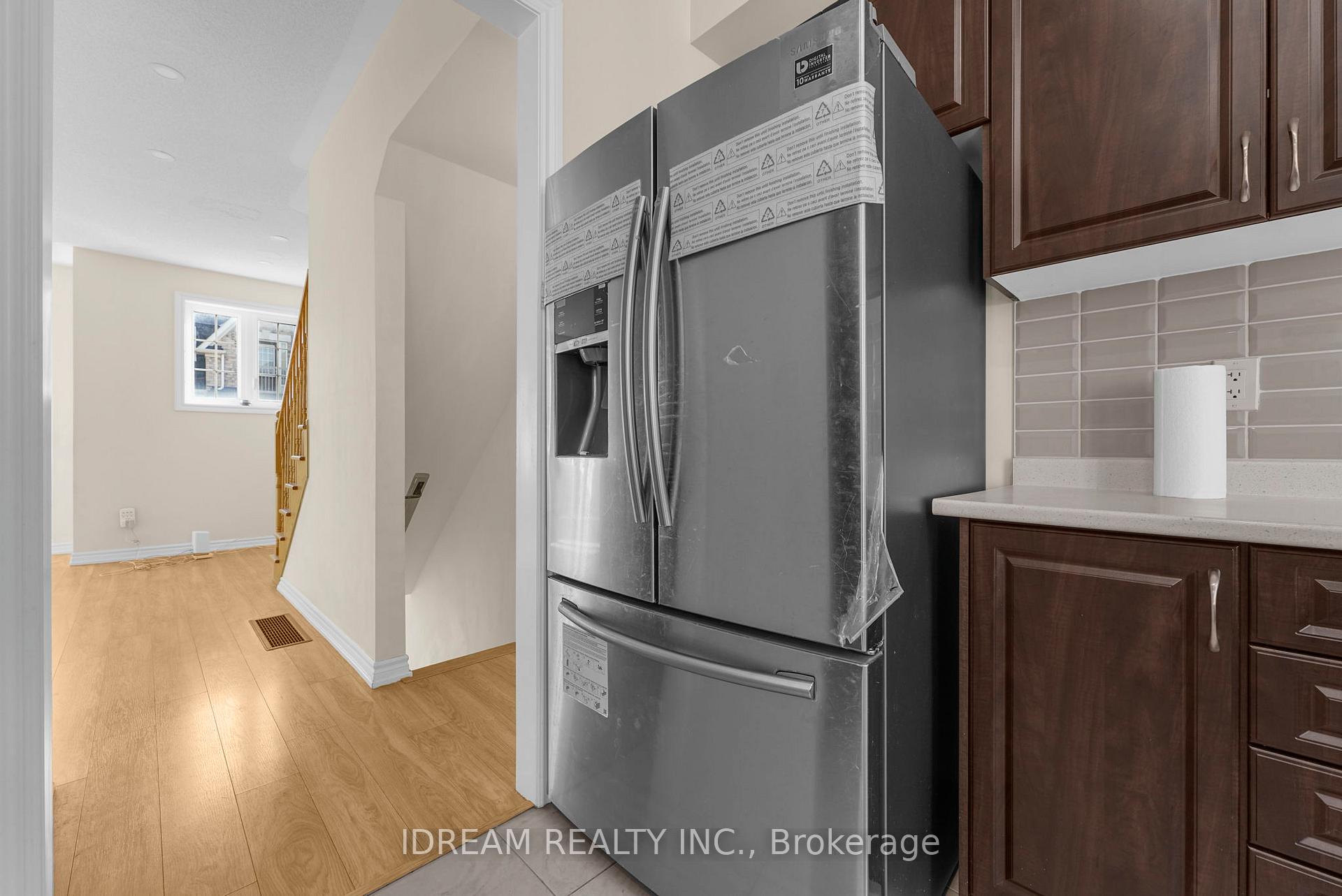 Photo 12 of 21 Miami Grove, Brampton, Heart Lake East — HOMEH