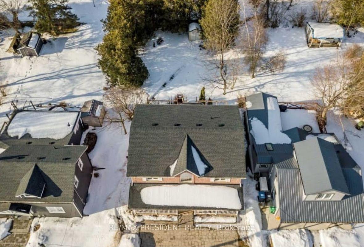 Photo 3 of 34 Mcfaul Street, Caledon, Caledon Village — HOMEH