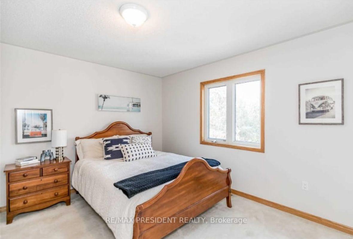 Photo 2 of 34 Mcfaul Street, Caledon, Caledon Village — HOMEH