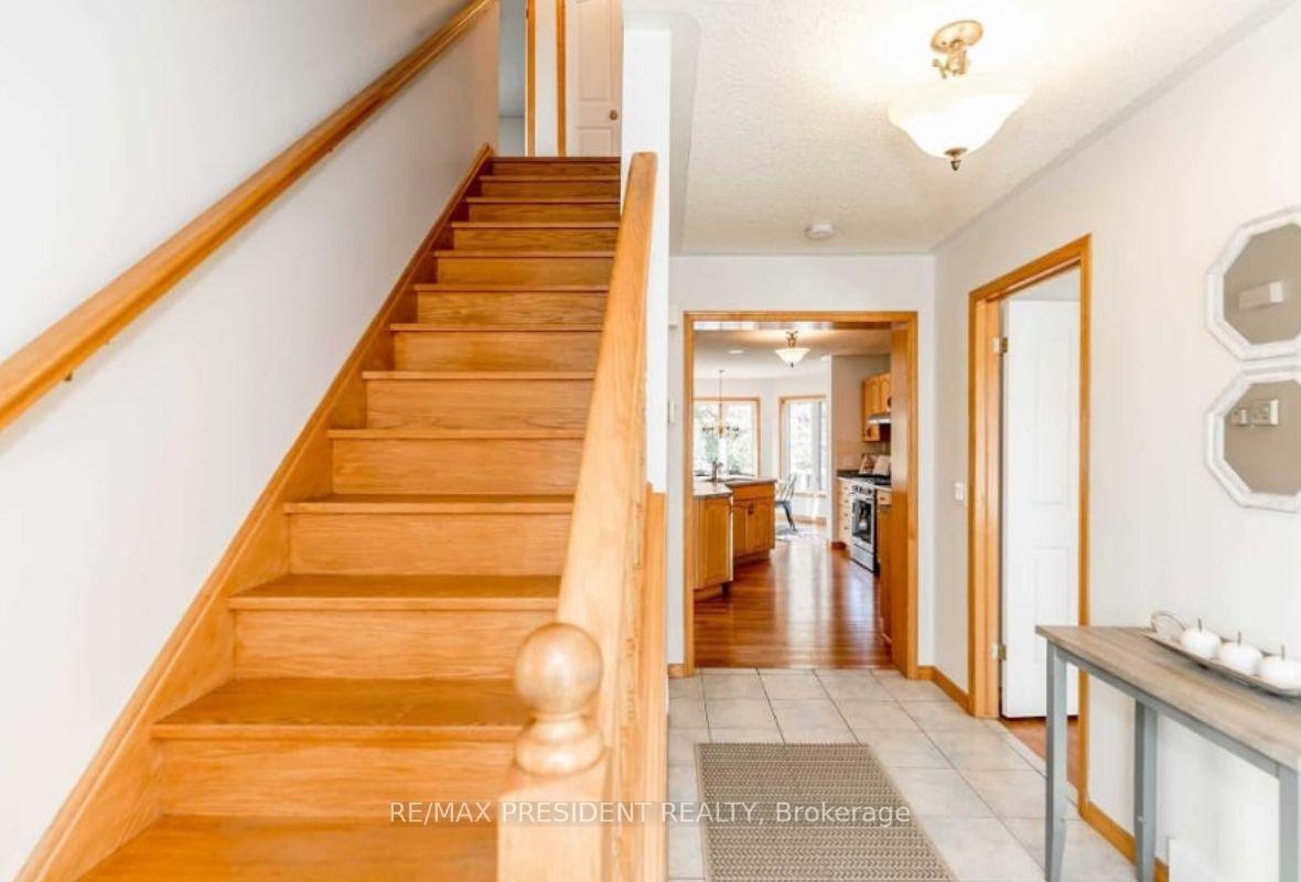 Photo 9 of 34 Mcfaul Street, Caledon, Caledon Village — HOMEH