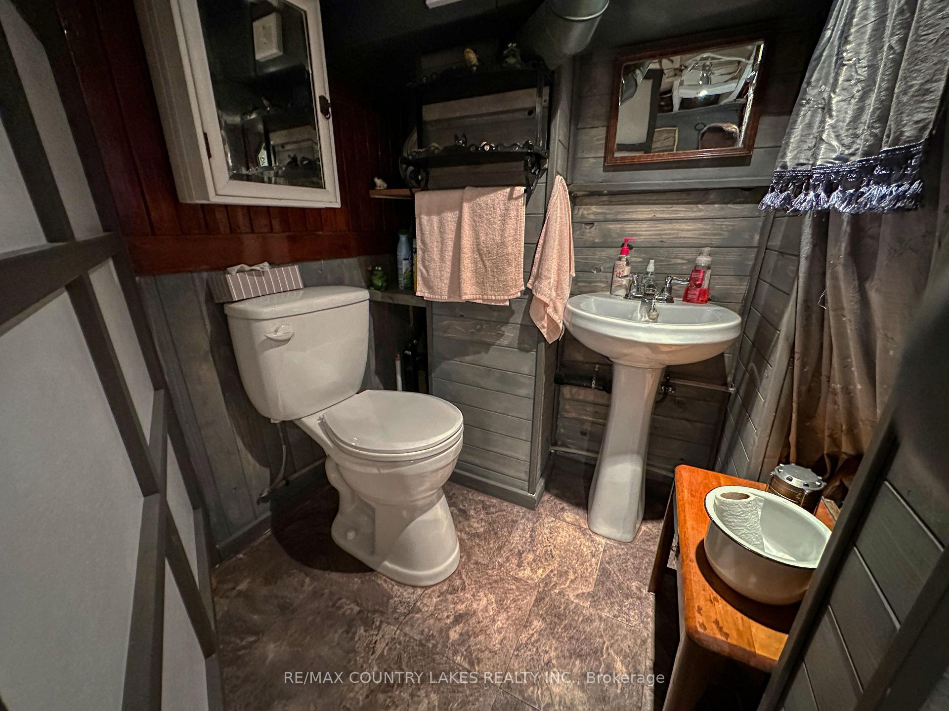 Photo 16 of 116 Seventh Street, Brock, Beaverton — HOMEH
