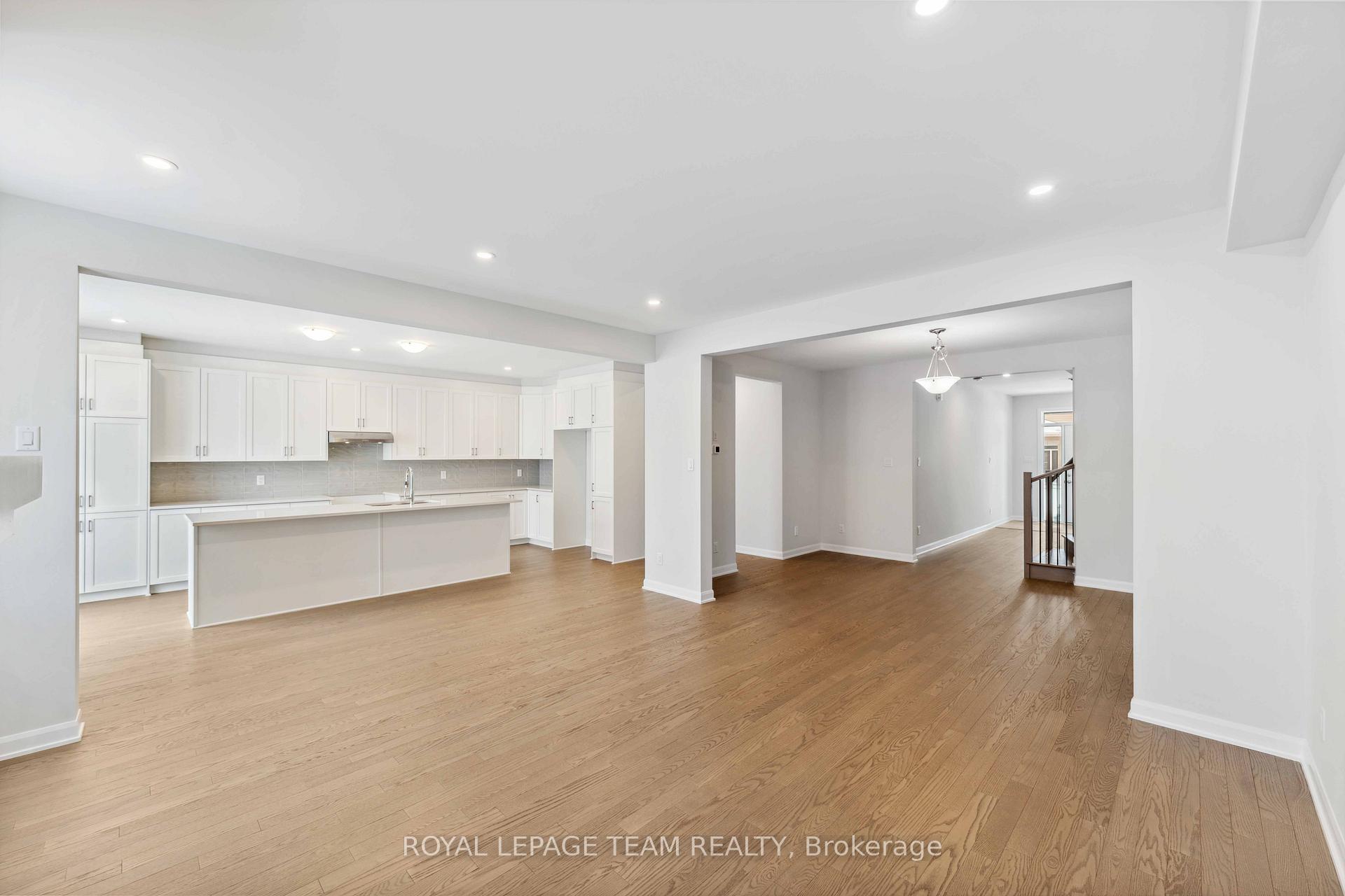 Photo 7 of 630 Inver Lane, Ottawa, Barrhaven - Half Moon Bay — HOMEH