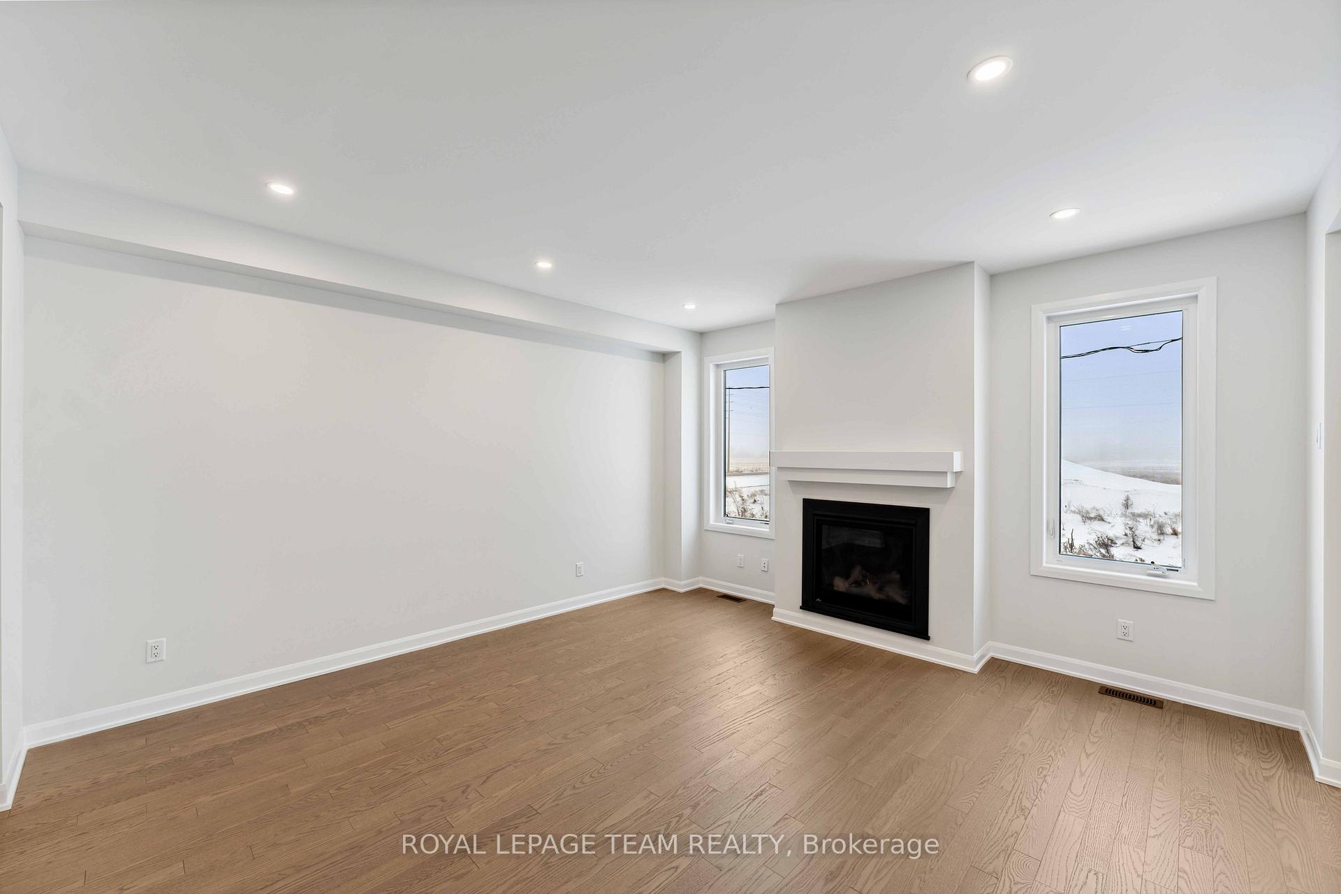 Photo 8 of 630 Inver Lane, Ottawa, Barrhaven - Half Moon Bay — HOMEH