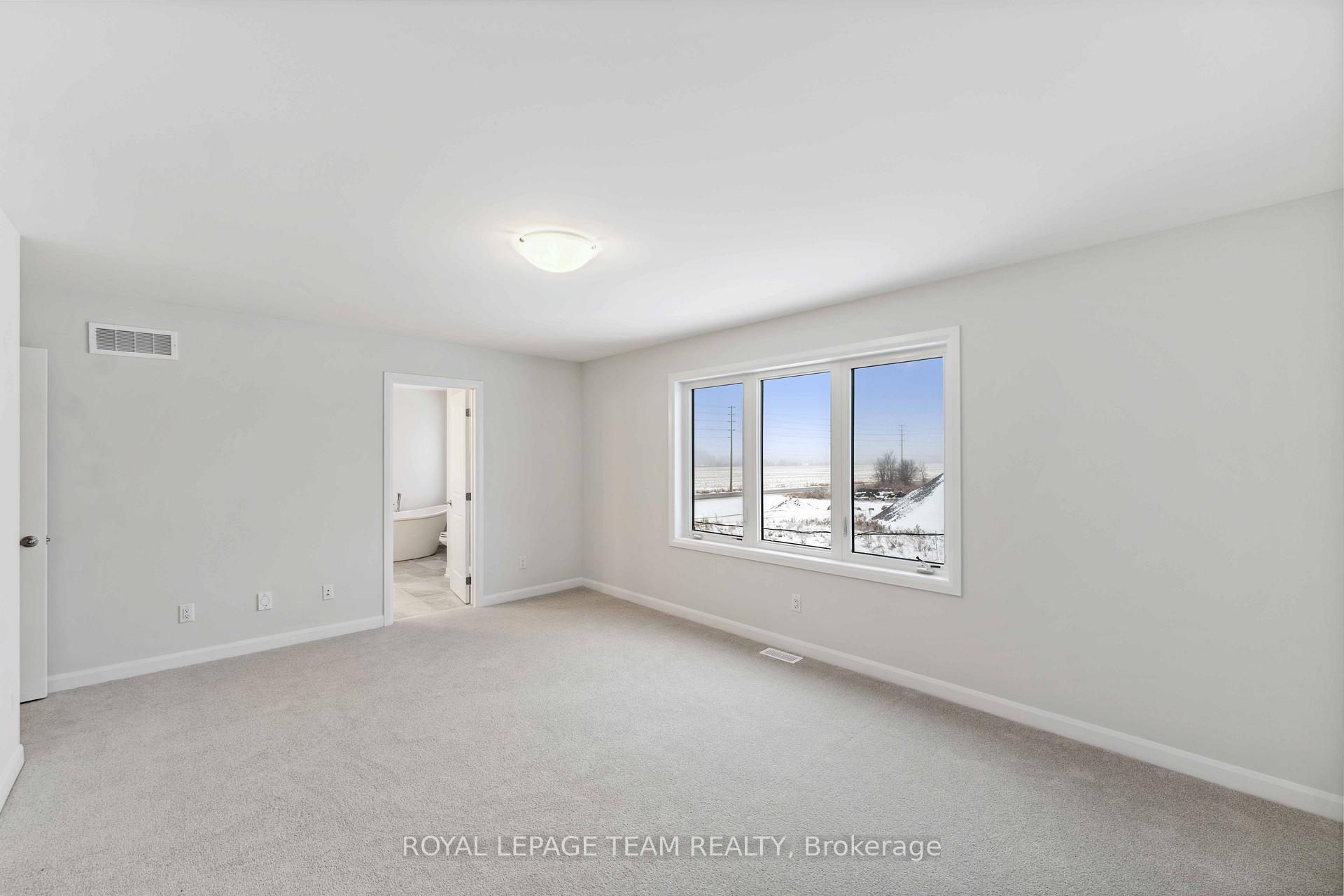 Photo 13 of 630 Inver Lane, Ottawa, Barrhaven - Half Moon Bay — HOMEH