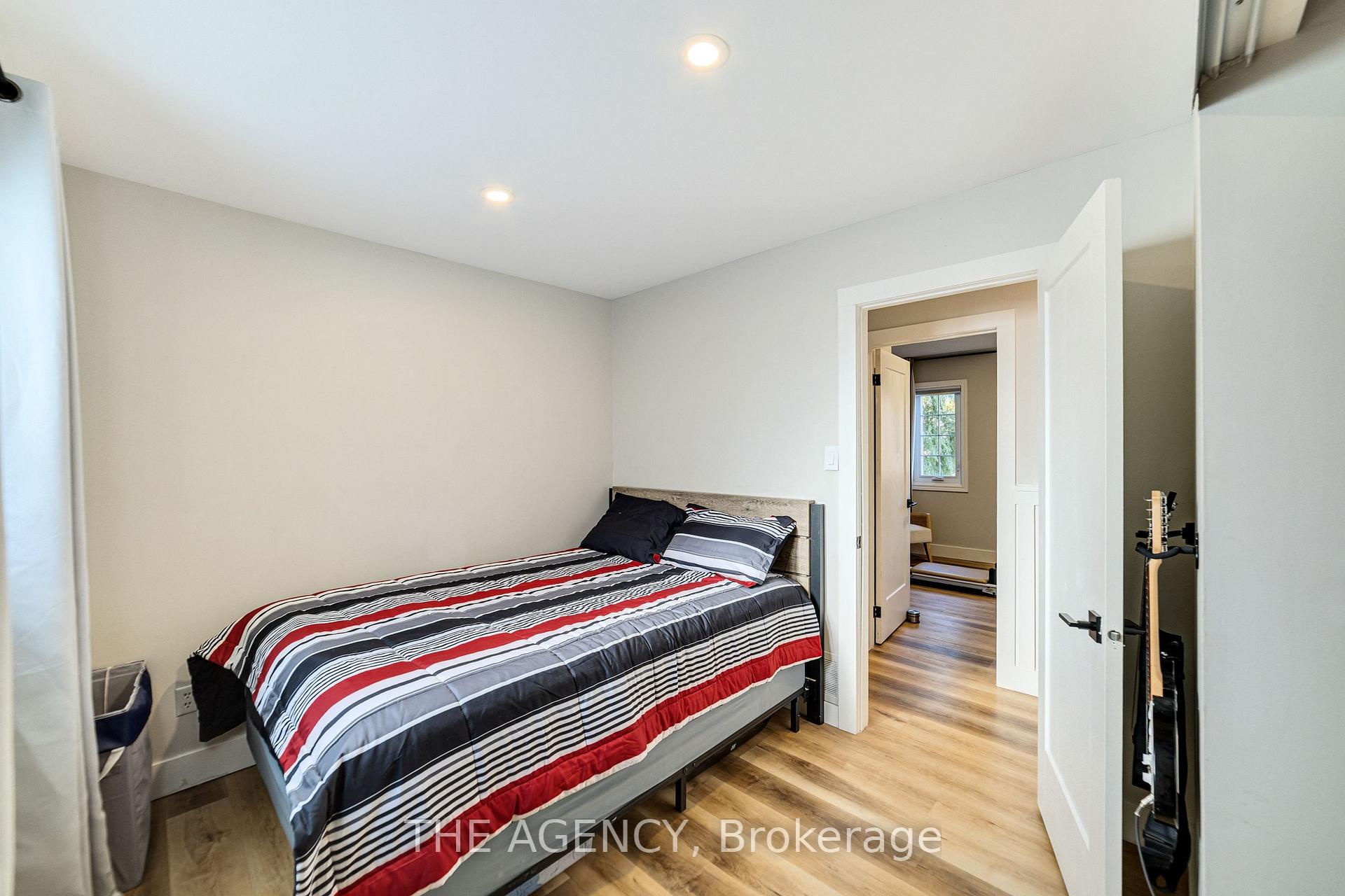 Photo 28 of 28 Fenwick Place, Hamilton, Waterdown — HOMEH