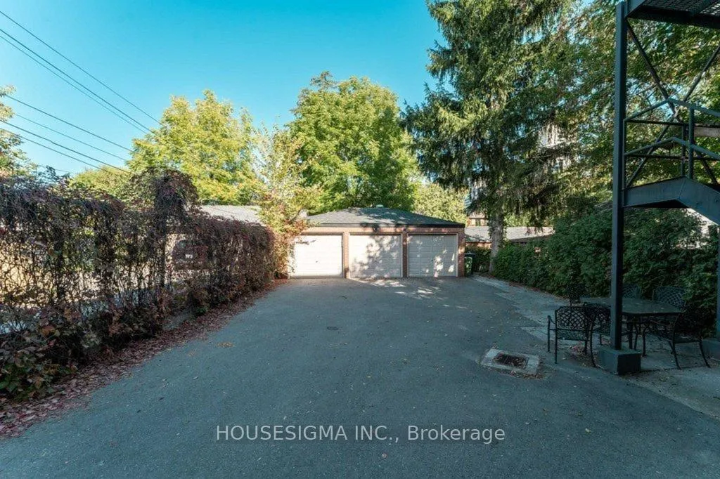 Photo 13 of Unit Unit 3, 167 Quebec Avenue, Toronto, High Park North — HOMEH