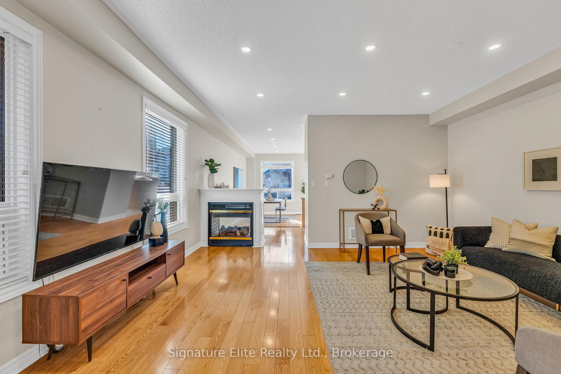 Photo 3 of 124 Rocky Point Crescent, Brampton, Madoc — HOMEH