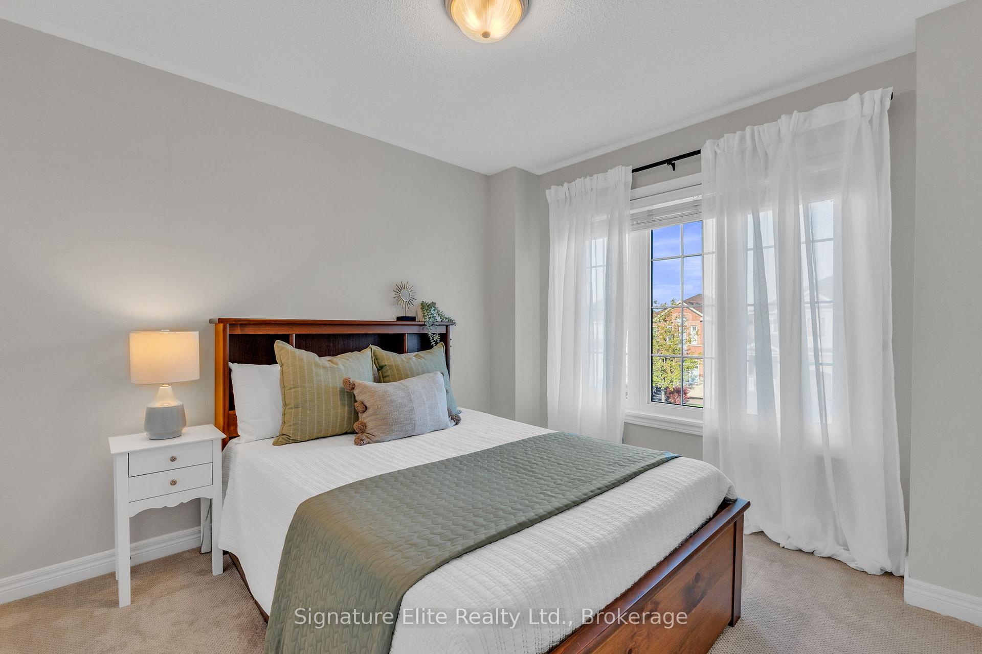Photo 31 of 124 Rocky Point Crescent, Brampton, Madoc — HOMEH