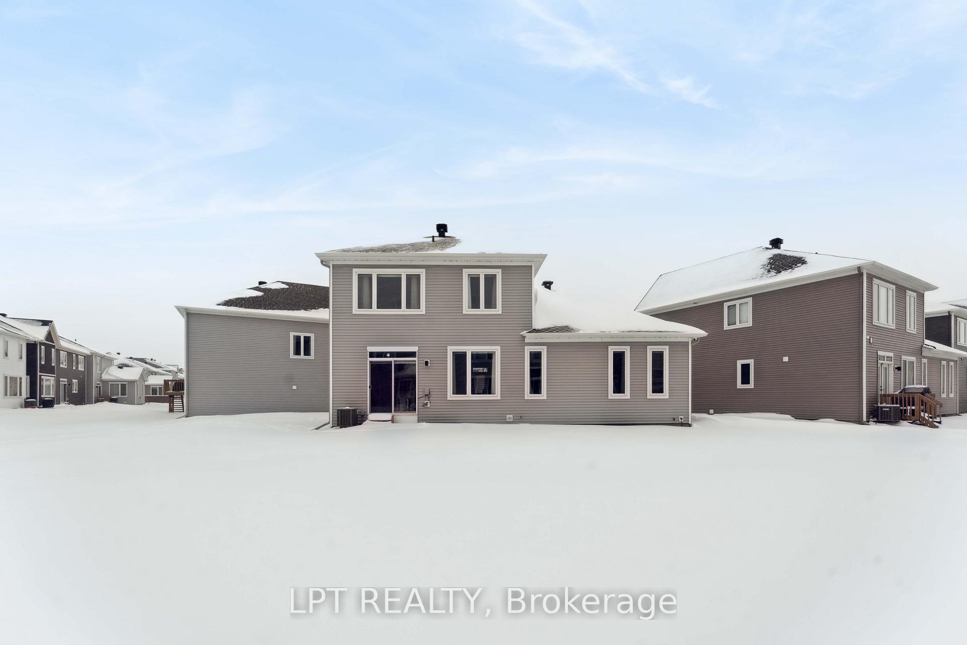 Photo 5 of 79 Montology Way, Ottawa, Barrhaven - Half Moon Bay — HOMEH