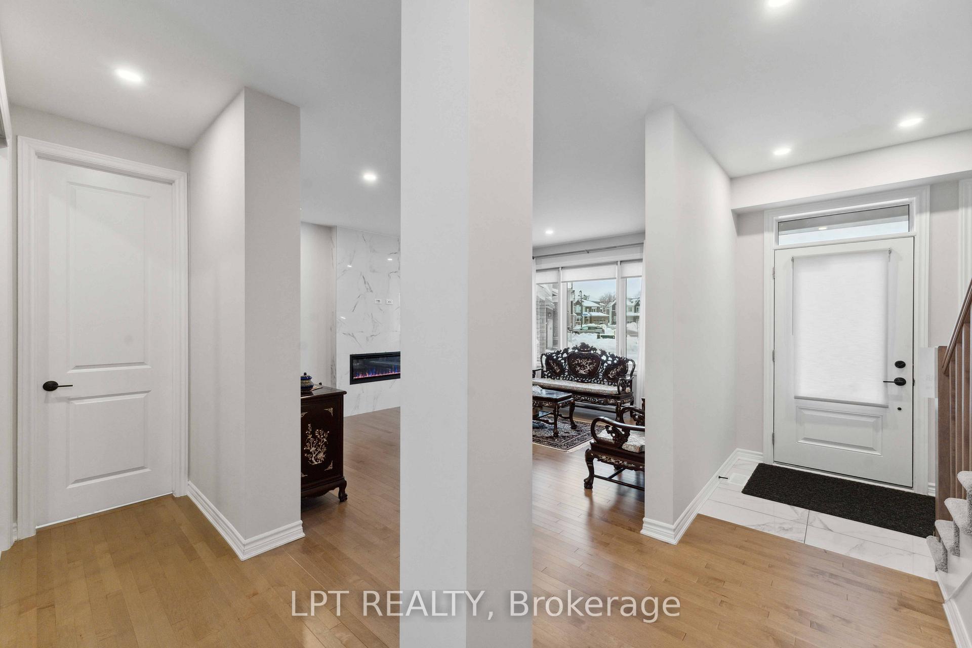 Photo 8 of 79 Montology Way, Ottawa, Barrhaven - Half Moon Bay — HOMEH