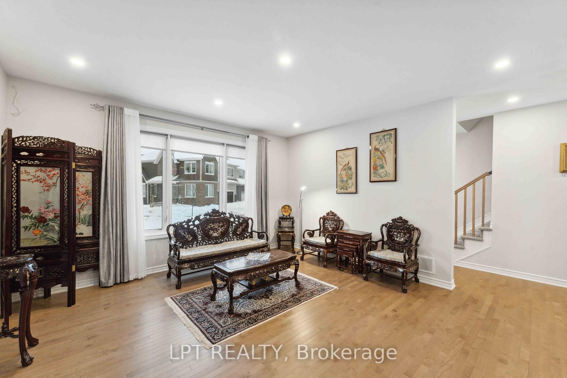 Photo 12 of 79 Montology Way, Ottawa, Barrhaven - Half Moon Bay — HOMEH