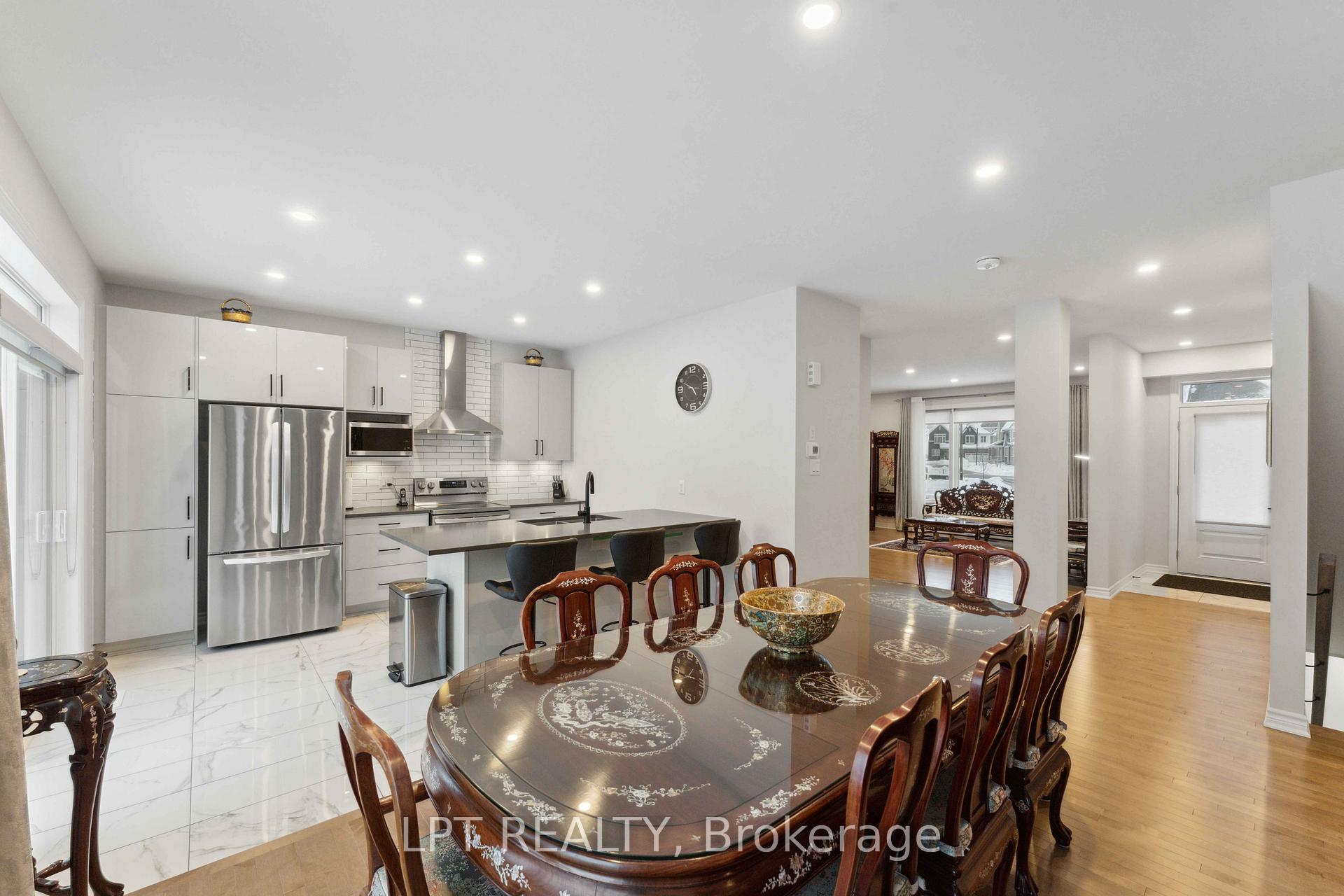 Photo 19 of 79 Montology Way, Ottawa, Barrhaven - Half Moon Bay — HOMEH