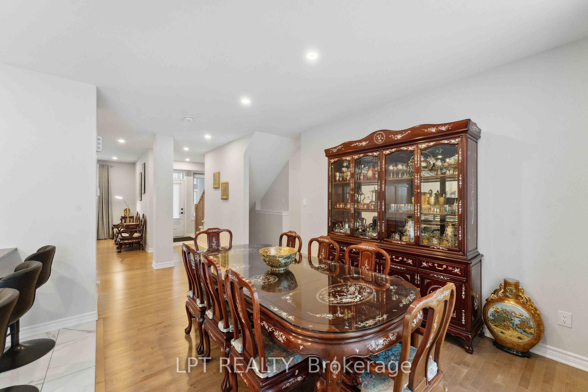 Photo 21 of 79 Montology Way, Ottawa, Barrhaven - Half Moon Bay — HOMEH