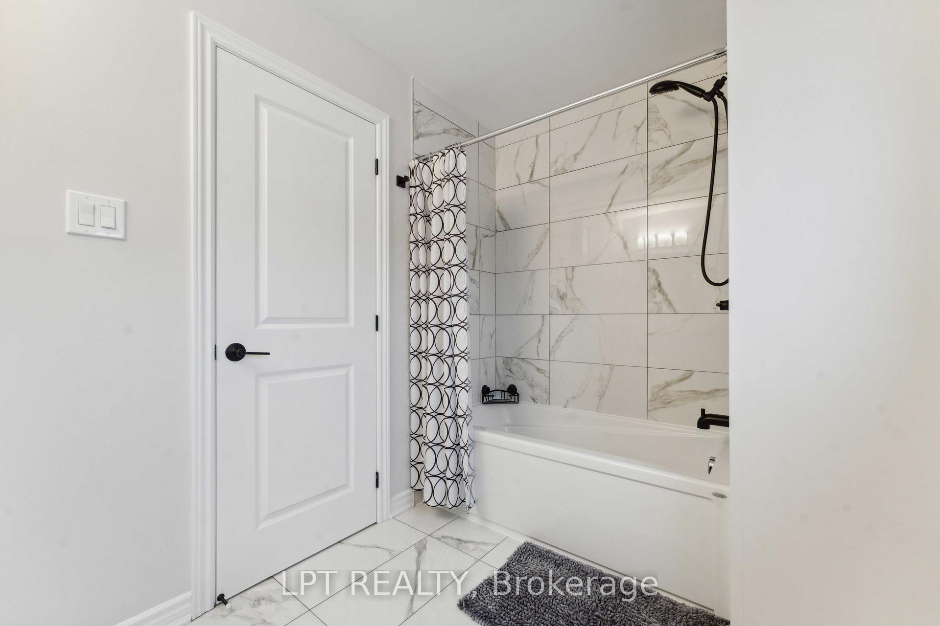 Photo 37 of 79 Montology Way, Ottawa, Barrhaven - Half Moon Bay — HOMEH