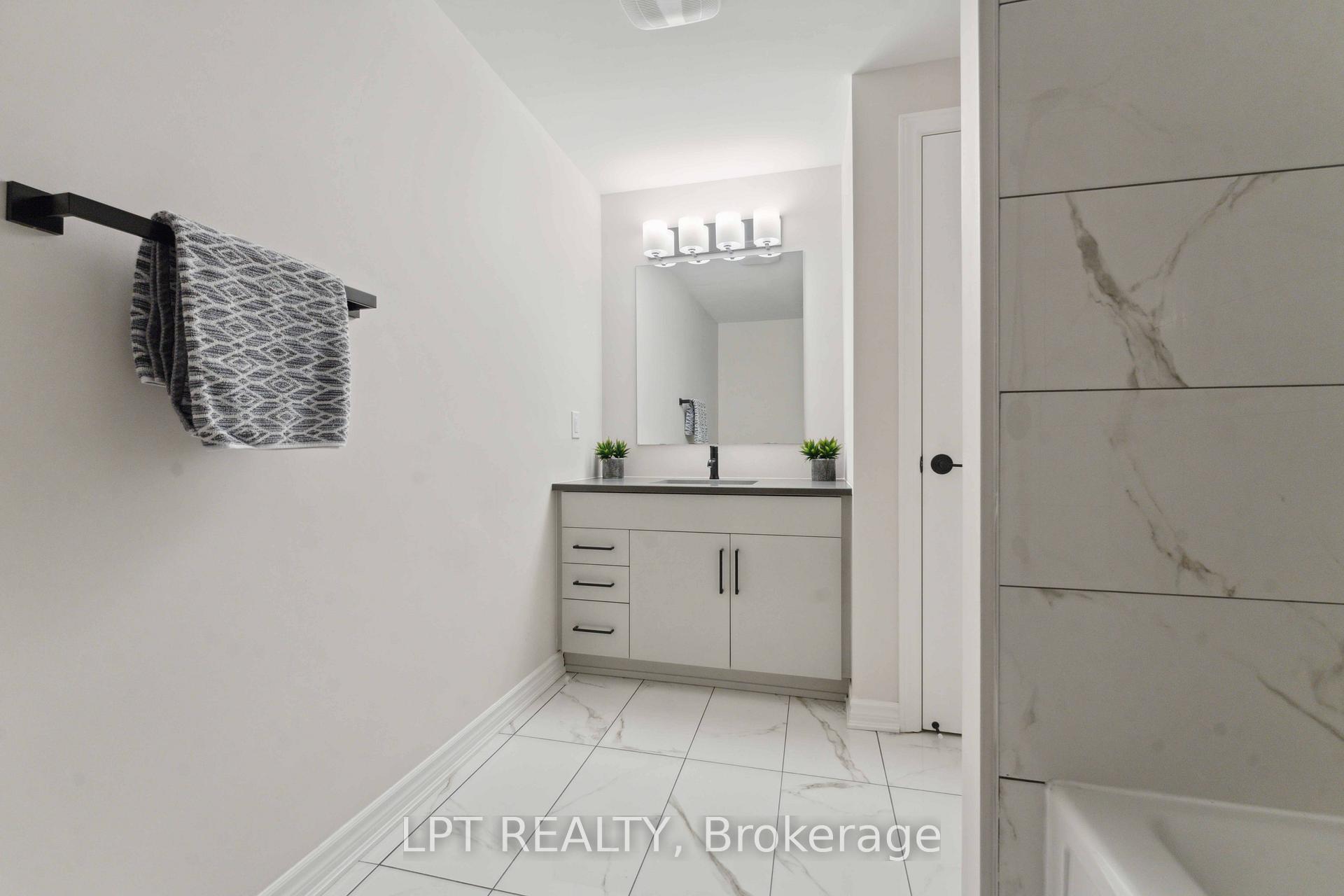 Photo 47 of 79 Montology Way, Ottawa, Barrhaven - Half Moon Bay — HOMEH