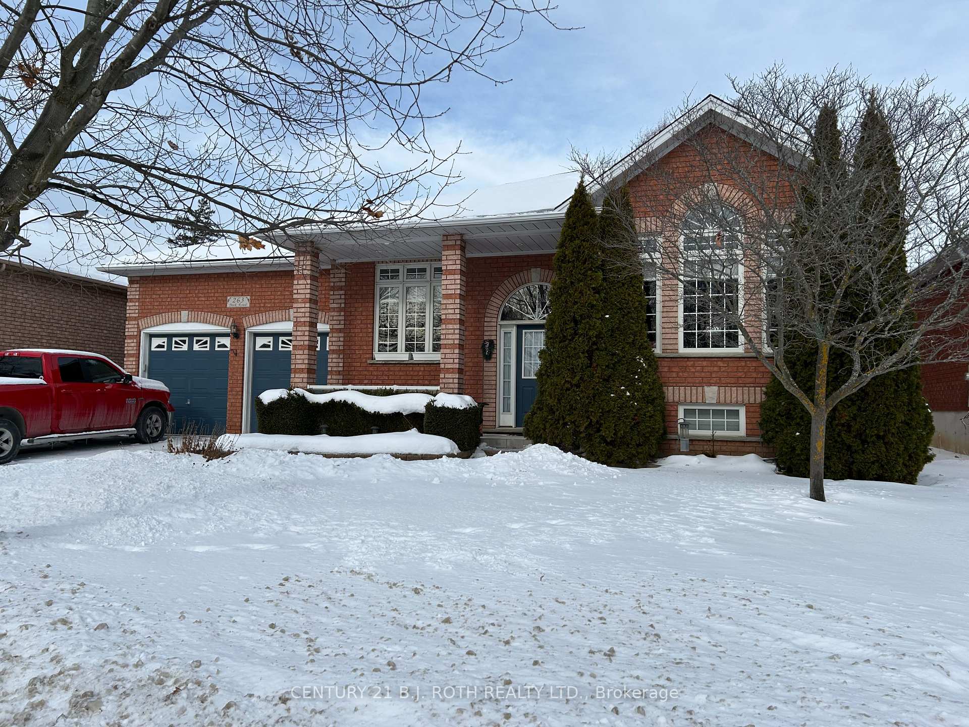 Front of 263 Dock Road