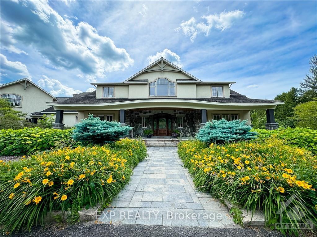 Front of 551 Richmond Road