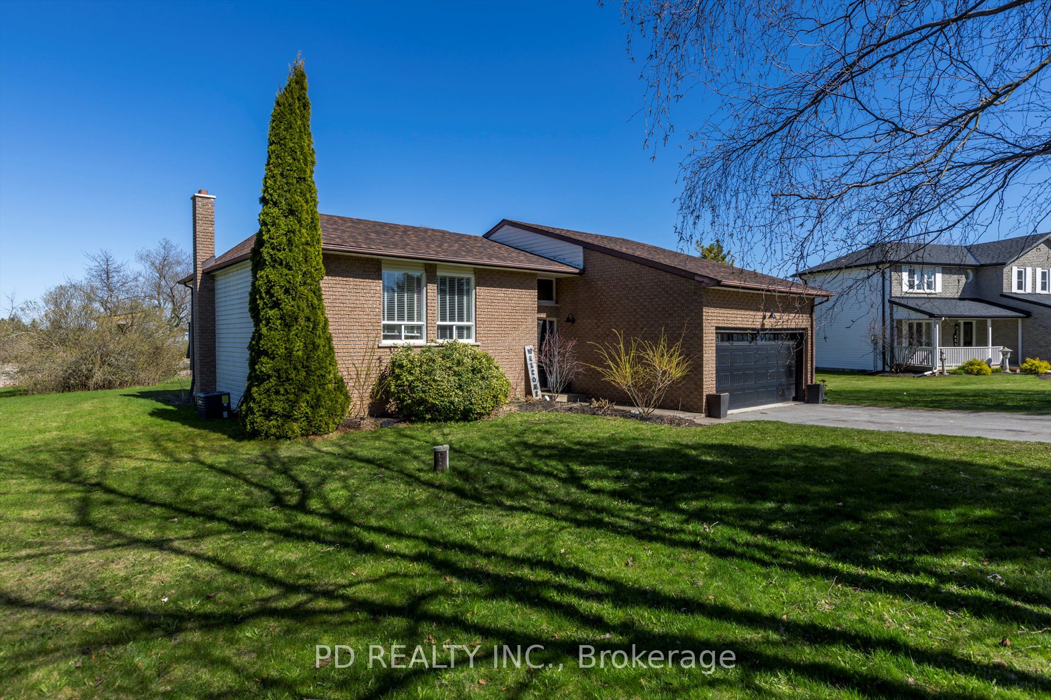 Photo 2 of 1848 Cora Drive, Cavan Monaghan, Cavan Twp — HOMEH