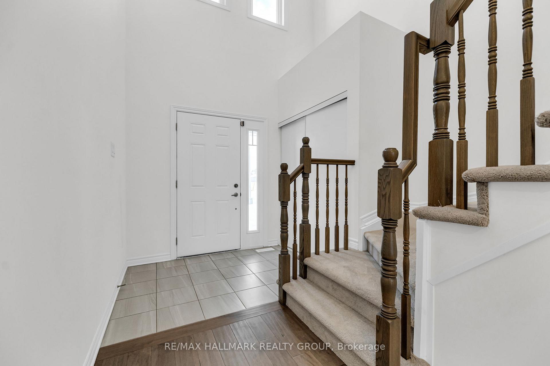 Photo 5 of 166 Minikan Street, Ottawa, Blossom Park/Kemp Park/Findlay Creek — HOMEH
