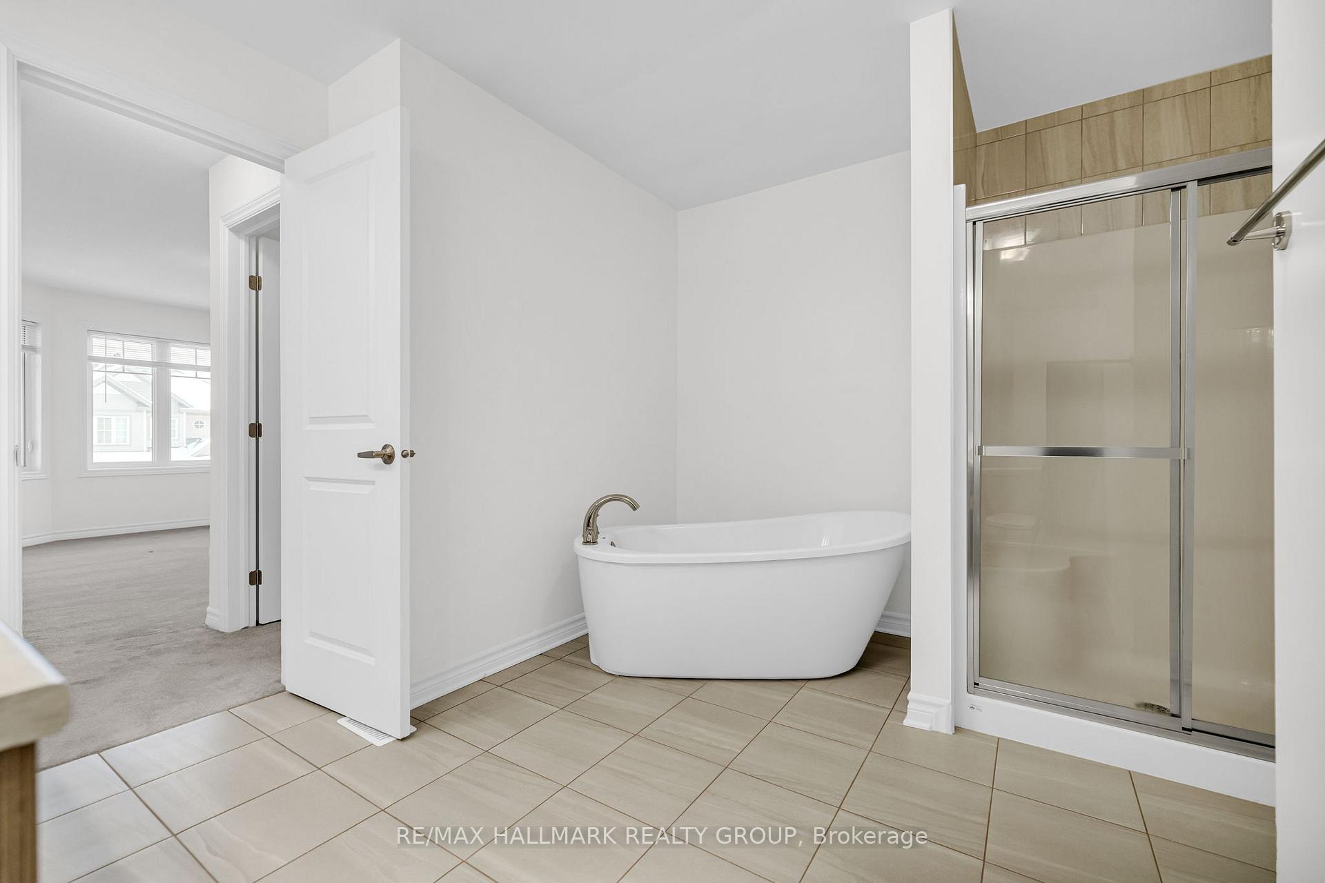 Photo 25 of 166 Minikan Street, Ottawa, Blossom Park/Kemp Park/Findlay Creek — HOMEH