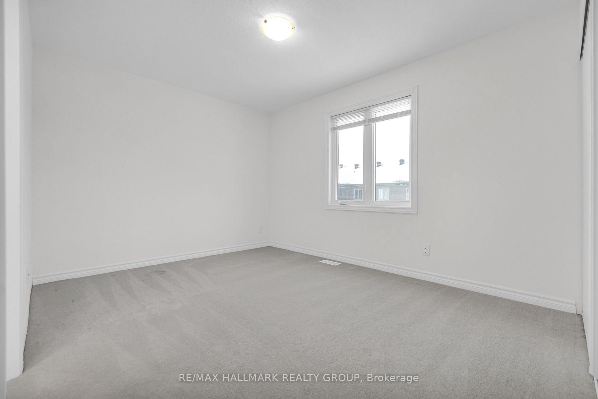 Photo 33 of 166 Minikan Street, Ottawa, Blossom Park/Kemp Park/Findlay Creek — HOMEH