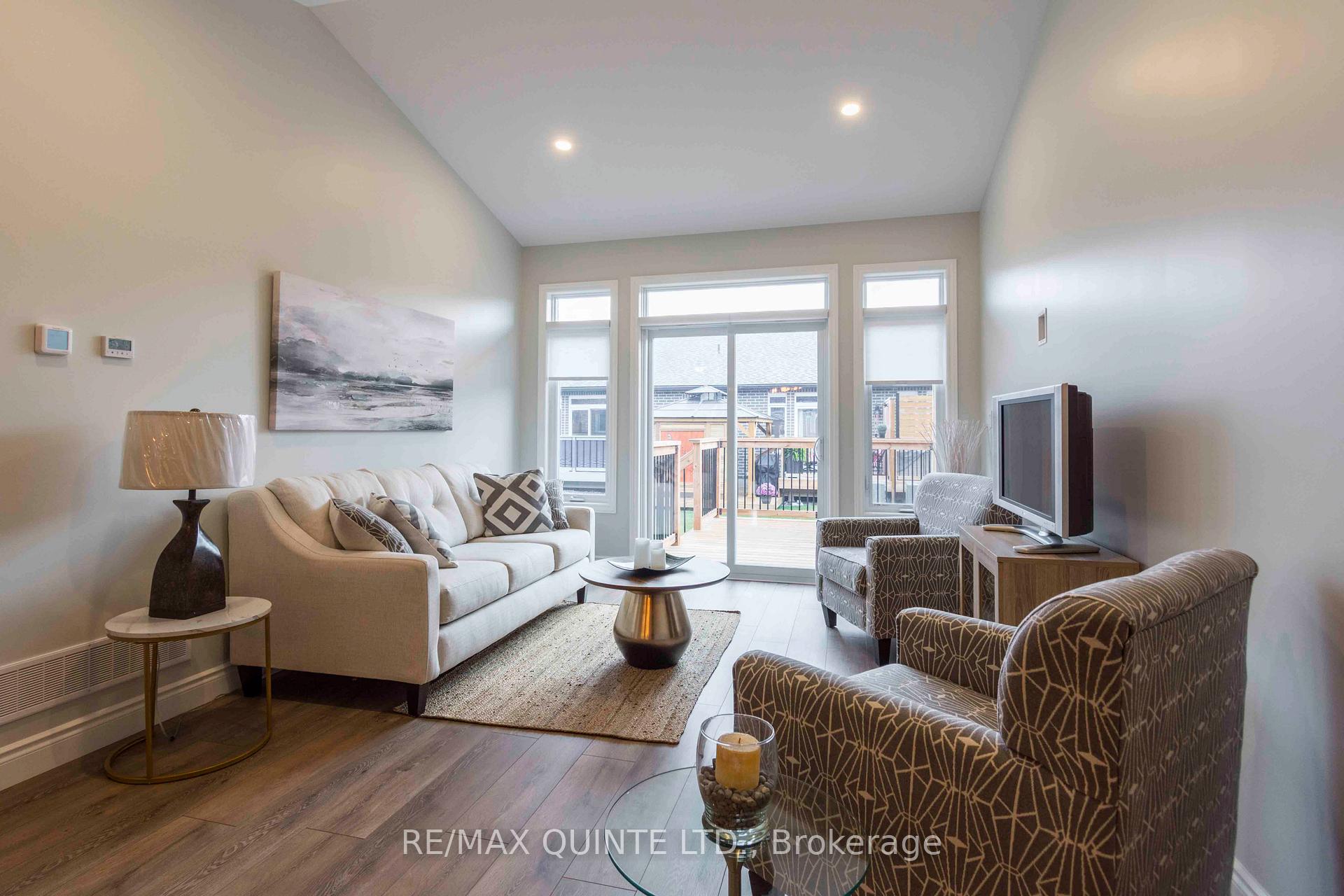 Photo 12 of 79 Raycroft Drive, Belleville, Thurlow Ward — HOMEH