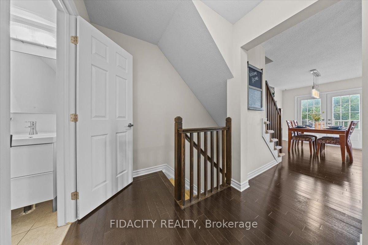 Photo 7 of 2108 Madrid Avenue, Ottawa, Barrhaven - Heritage Park — HOMEH