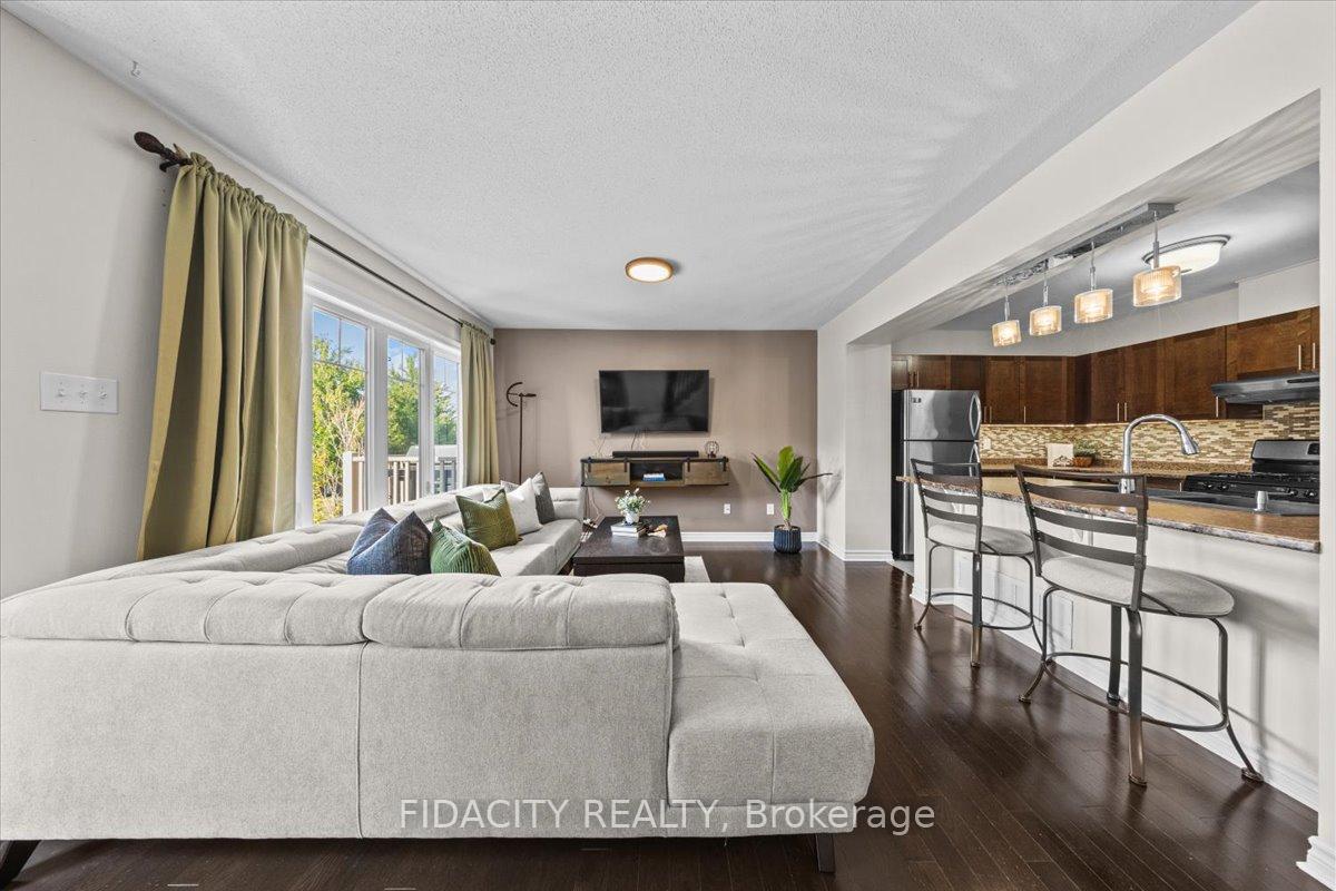 Photo 12 of 2108 Madrid Avenue, Ottawa, Barrhaven - Heritage Park — HOMEH