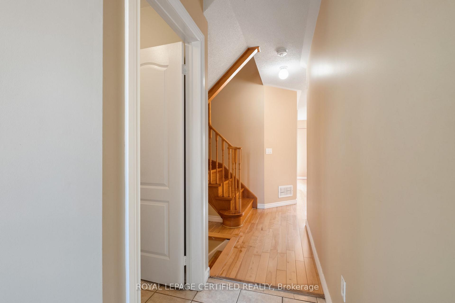 Photo 7 of 11 Briarcroft Road, Brampton, Fletcher's Meadow — HOMEH