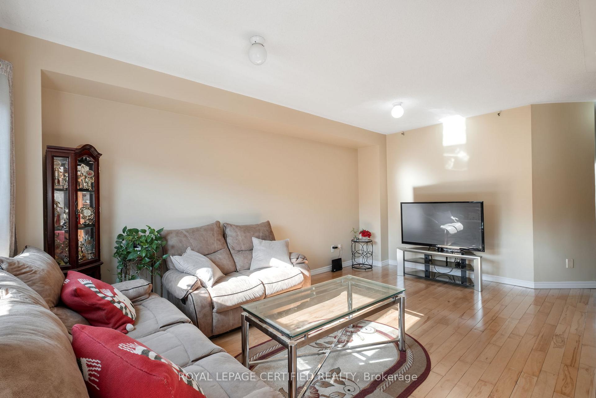 Photo 11 of 11 Briarcroft Road, Brampton, Fletcher's Meadow — HOMEH