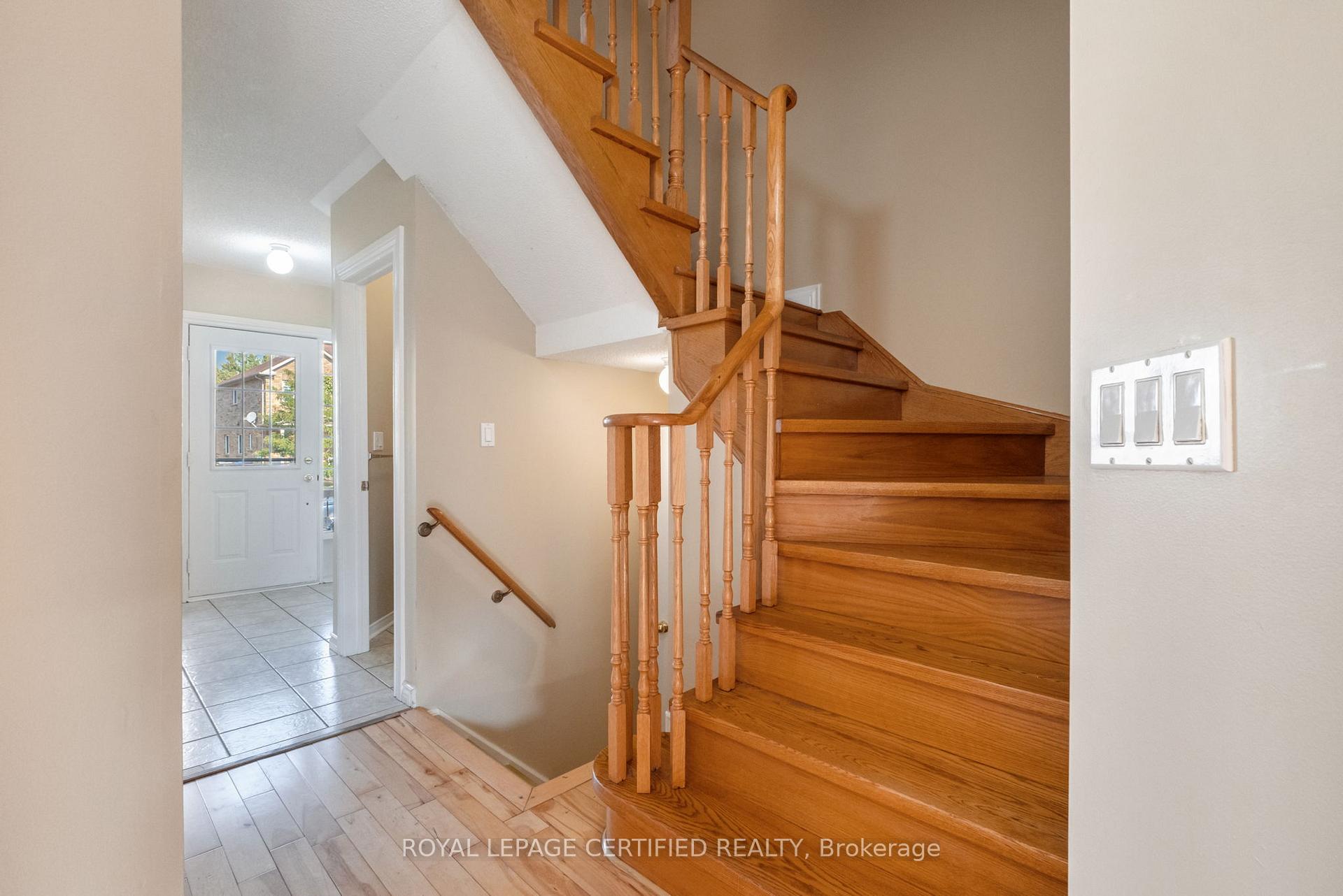 Photo 15 of 11 Briarcroft Road, Brampton, Fletcher's Meadow — HOMEH