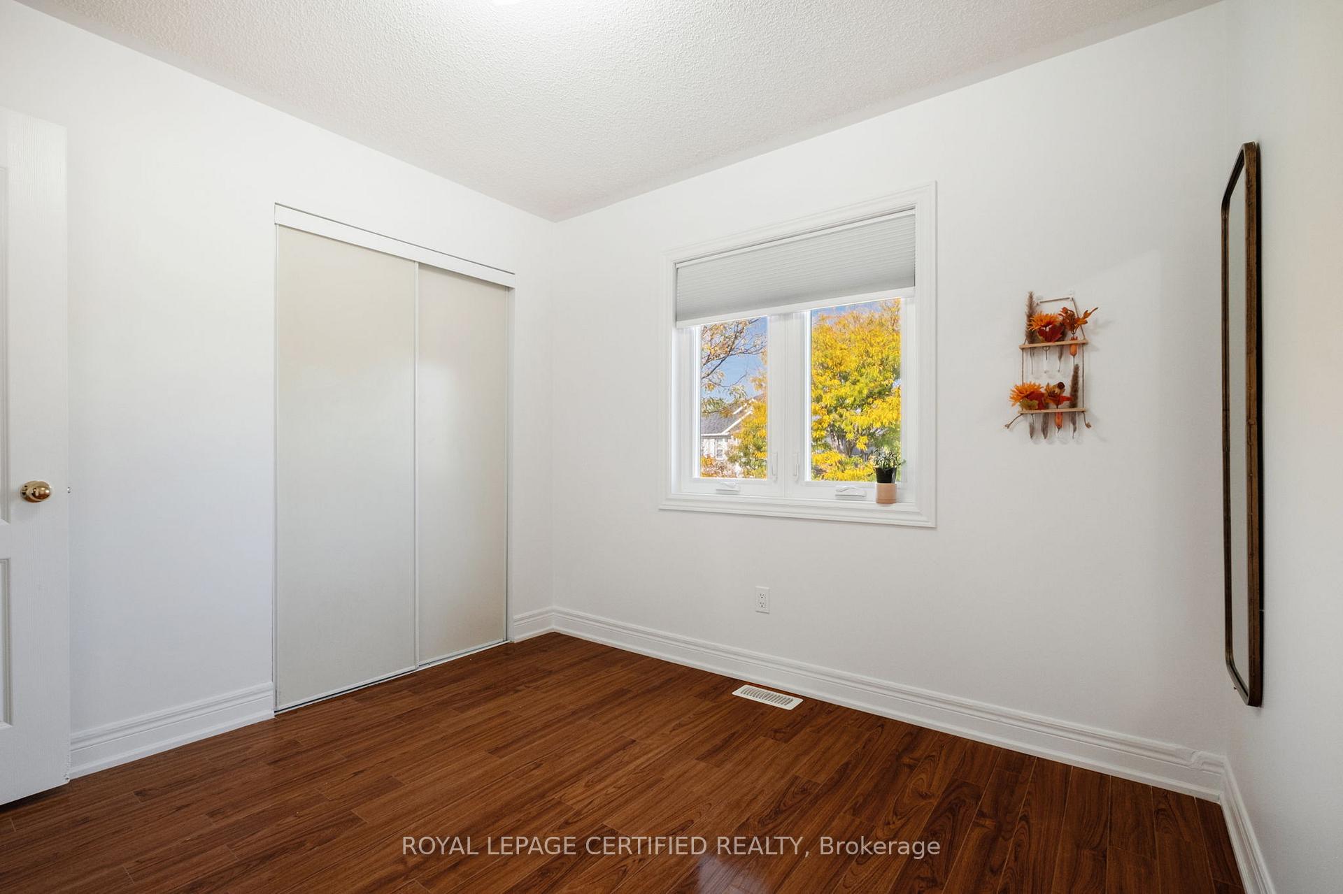 Photo 23 of 11 Briarcroft Road, Brampton, Fletcher's Meadow — HOMEH