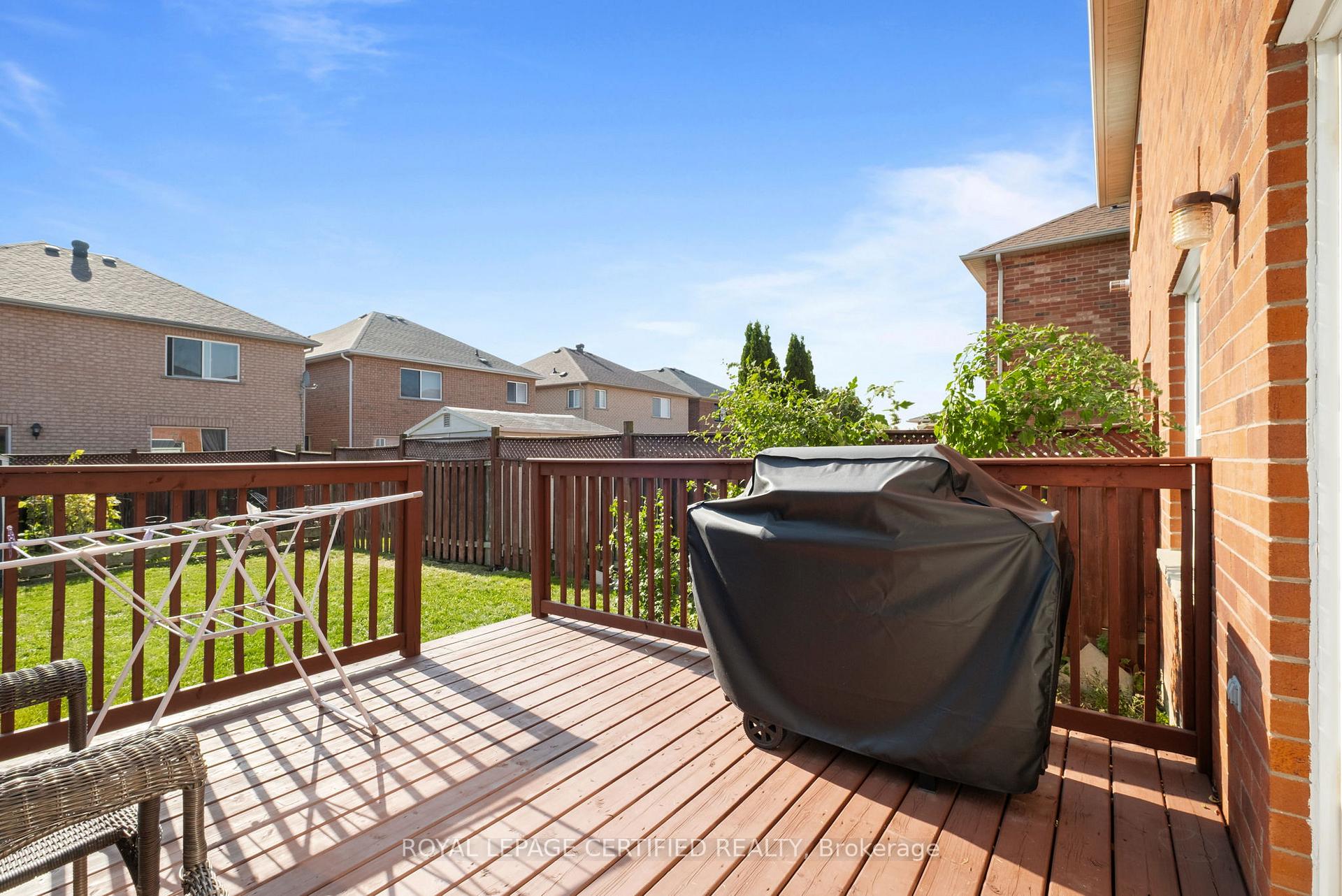 Photo 29 of 11 Briarcroft Road, Brampton, Fletcher's Meadow — HOMEH