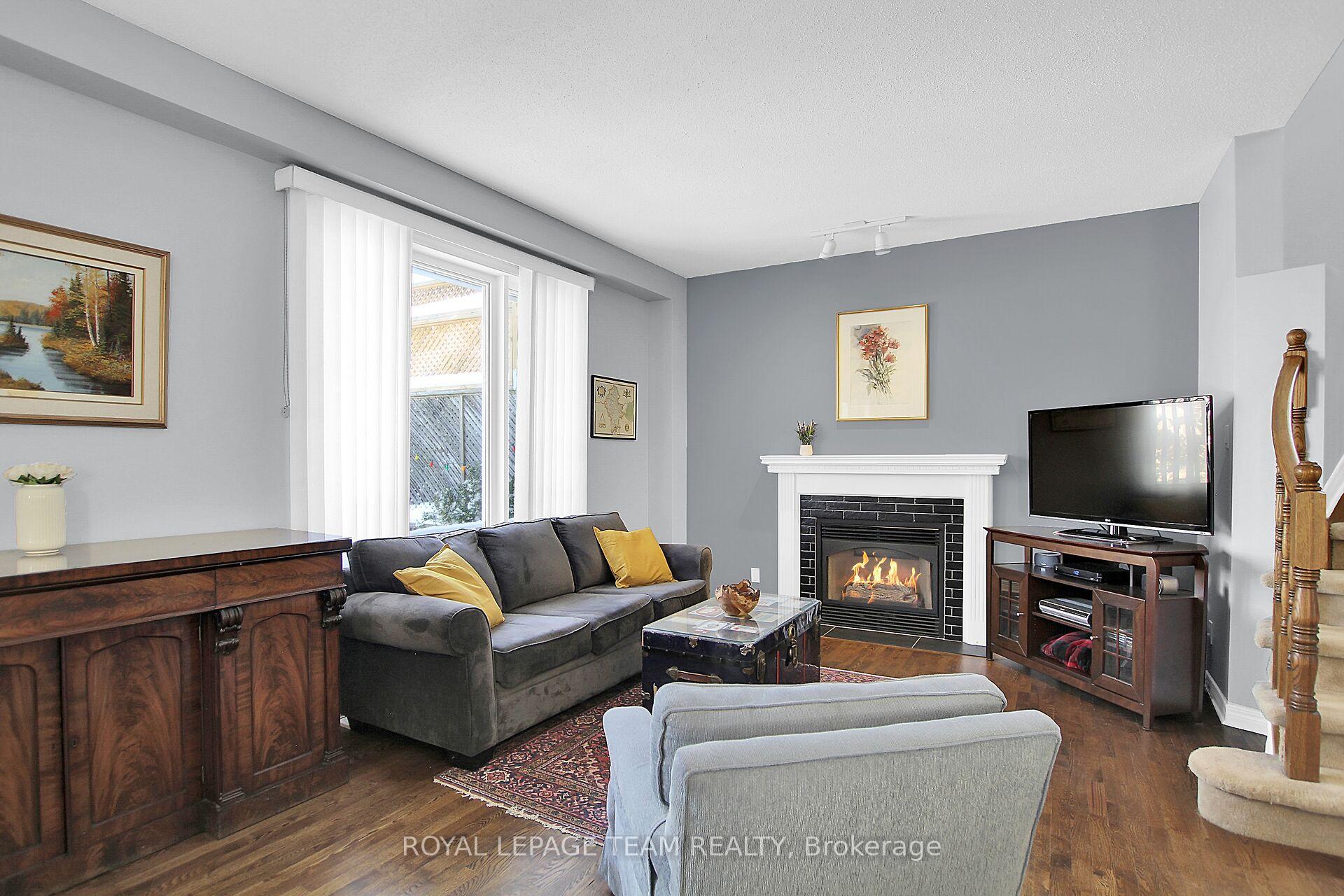 Photo 14 of 15 Tamarack Place, Ottawa, Barrhaven - Longfields — HOMEH