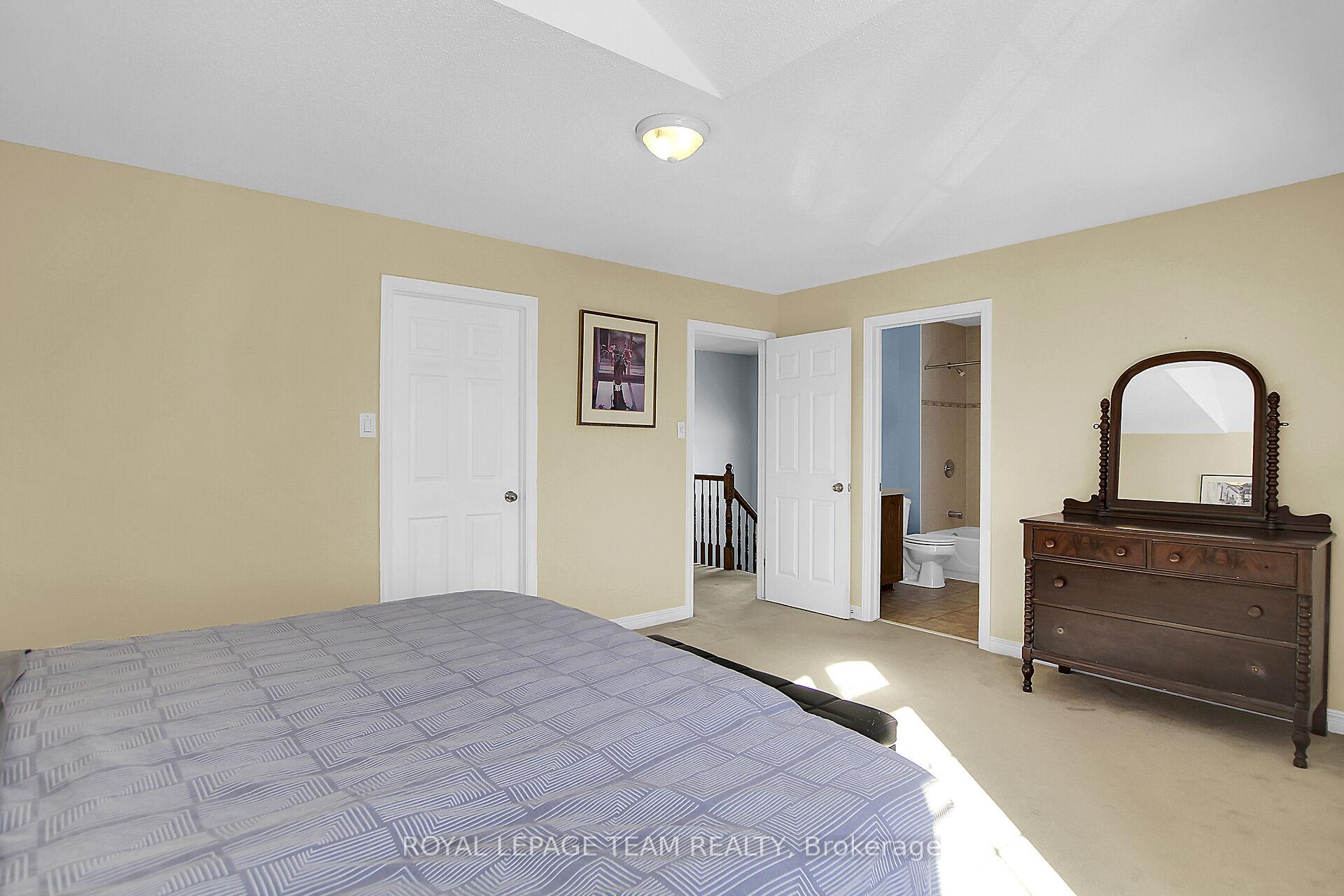 Photo 19 of 15 Tamarack Place, Ottawa, Barrhaven - Longfields — HOMEH