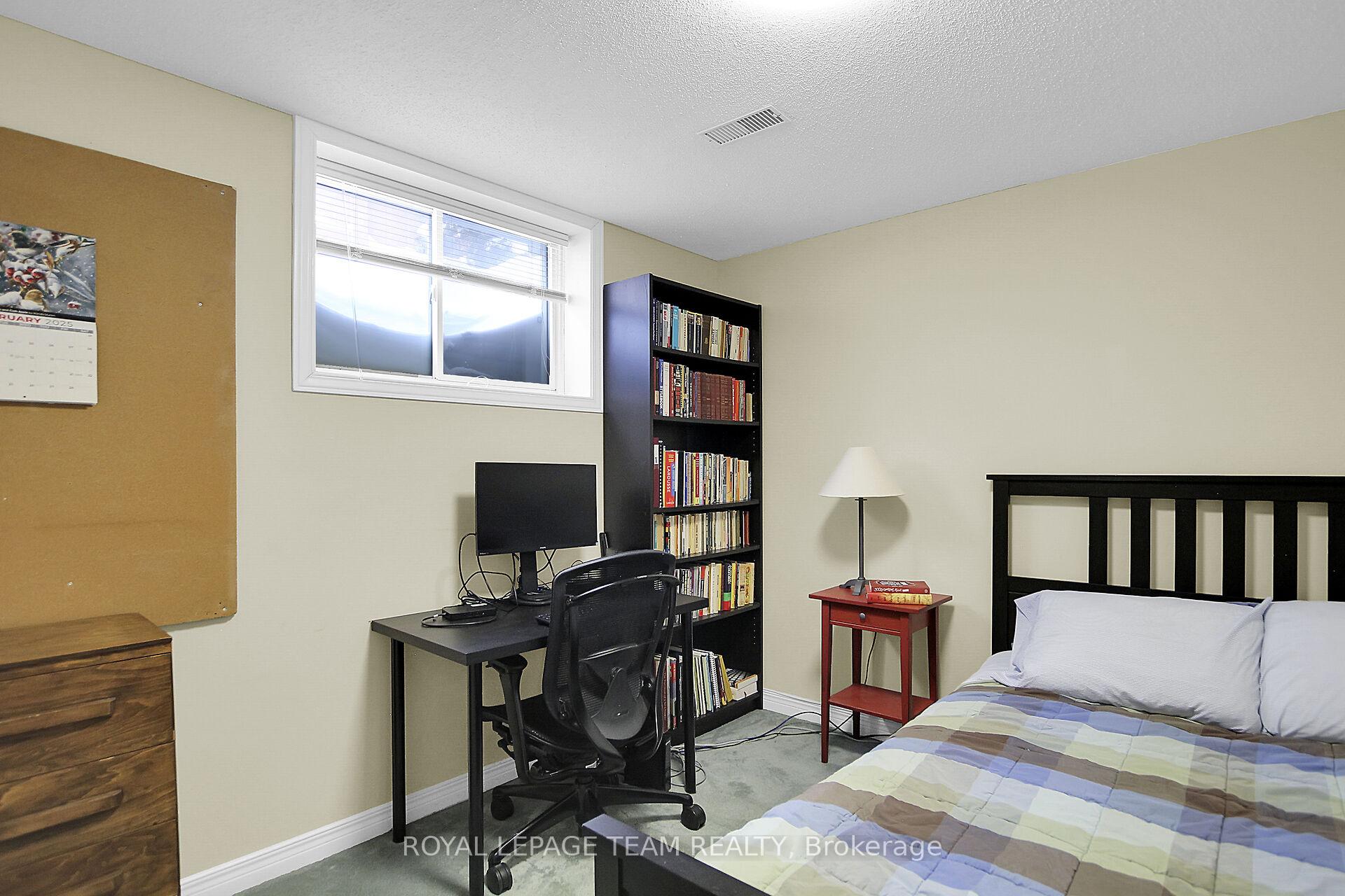 Photo 32 of 15 Tamarack Place, Ottawa, Barrhaven - Longfields — HOMEH