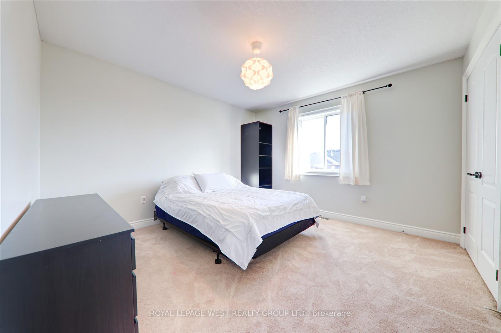Photo 29 of 278 Pringle Drive, Barrie, Edgehill Drive — HOMEH