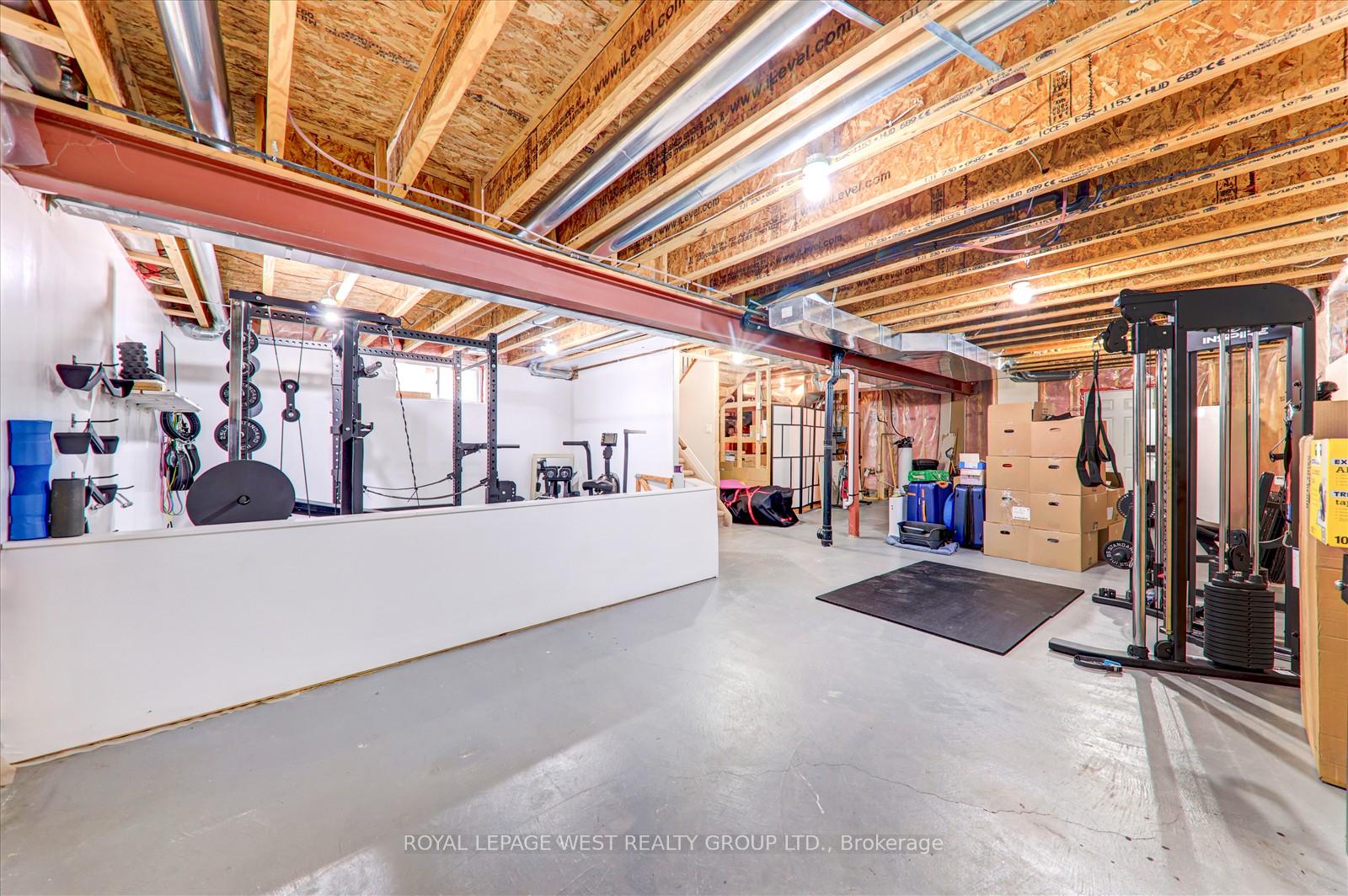 Photo 33 of 278 Pringle Drive, Barrie, Edgehill Drive — HOMEH