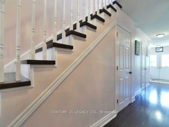 Photo 3 of 45 Tanasi Road, Brampton, Credit Valley — HOMEH