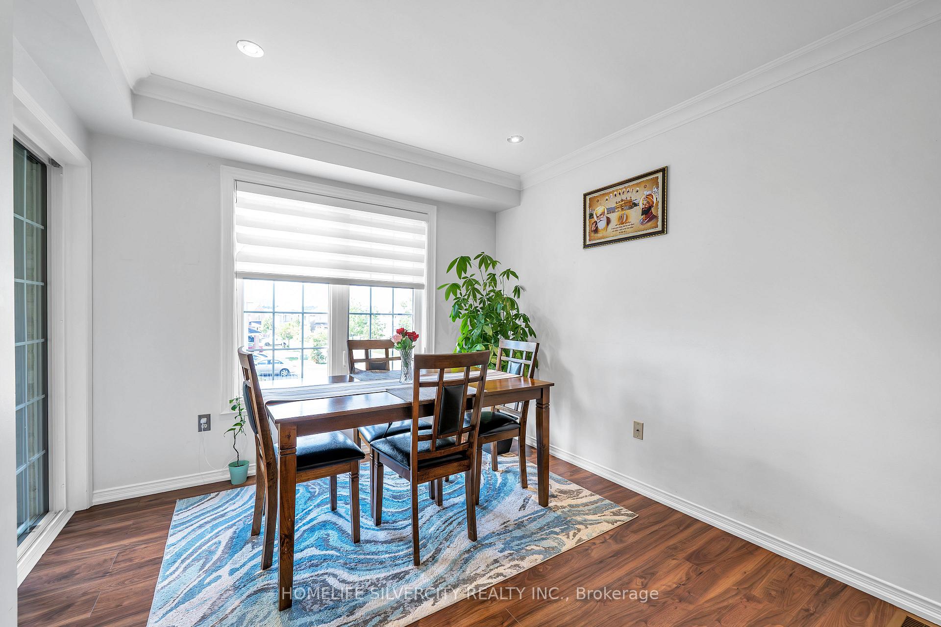 Photo 11 of 13 Chaston Road, Ajax, Central East — HOMEH