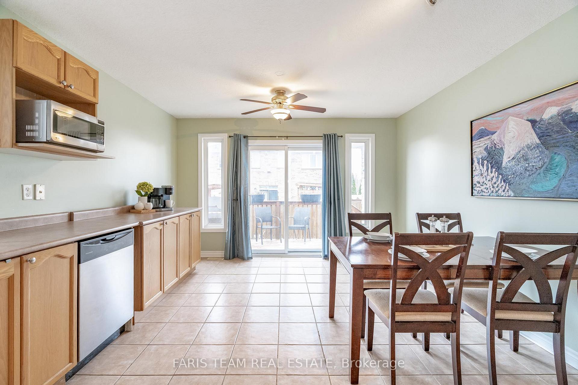 Photo 5 of 153 Sandringham Drive, Barrie, Innis-Shore — HOMEH