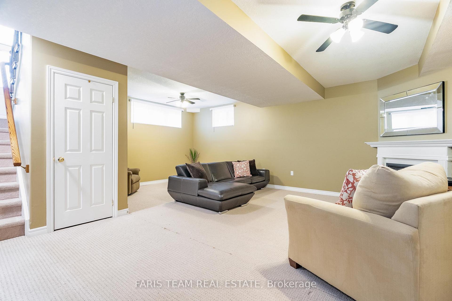 Photo 14 of 153 Sandringham Drive, Barrie, Innis-Shore — HOMEH