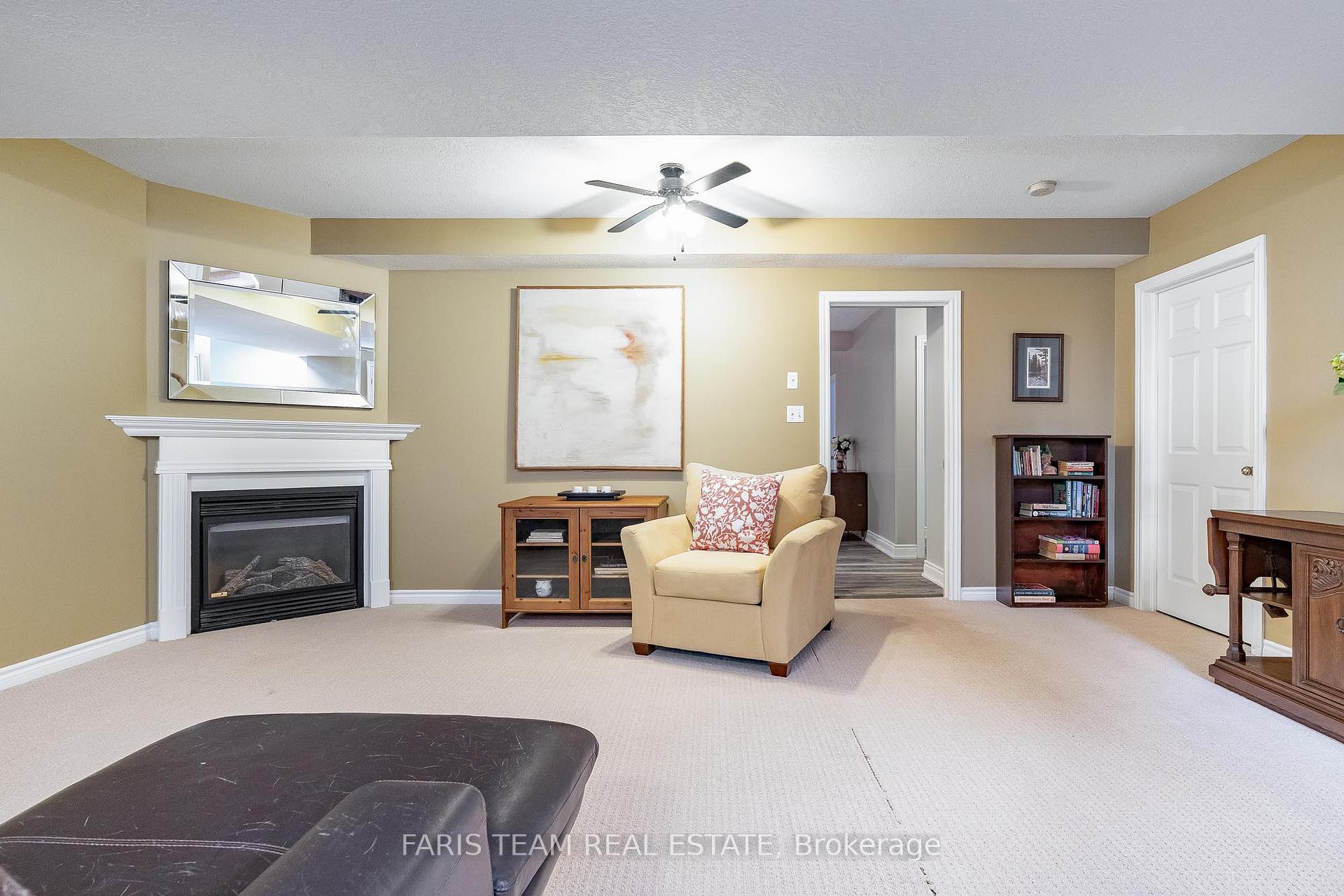 Photo 15 of 153 Sandringham Drive, Barrie, Innis-Shore — HOMEH