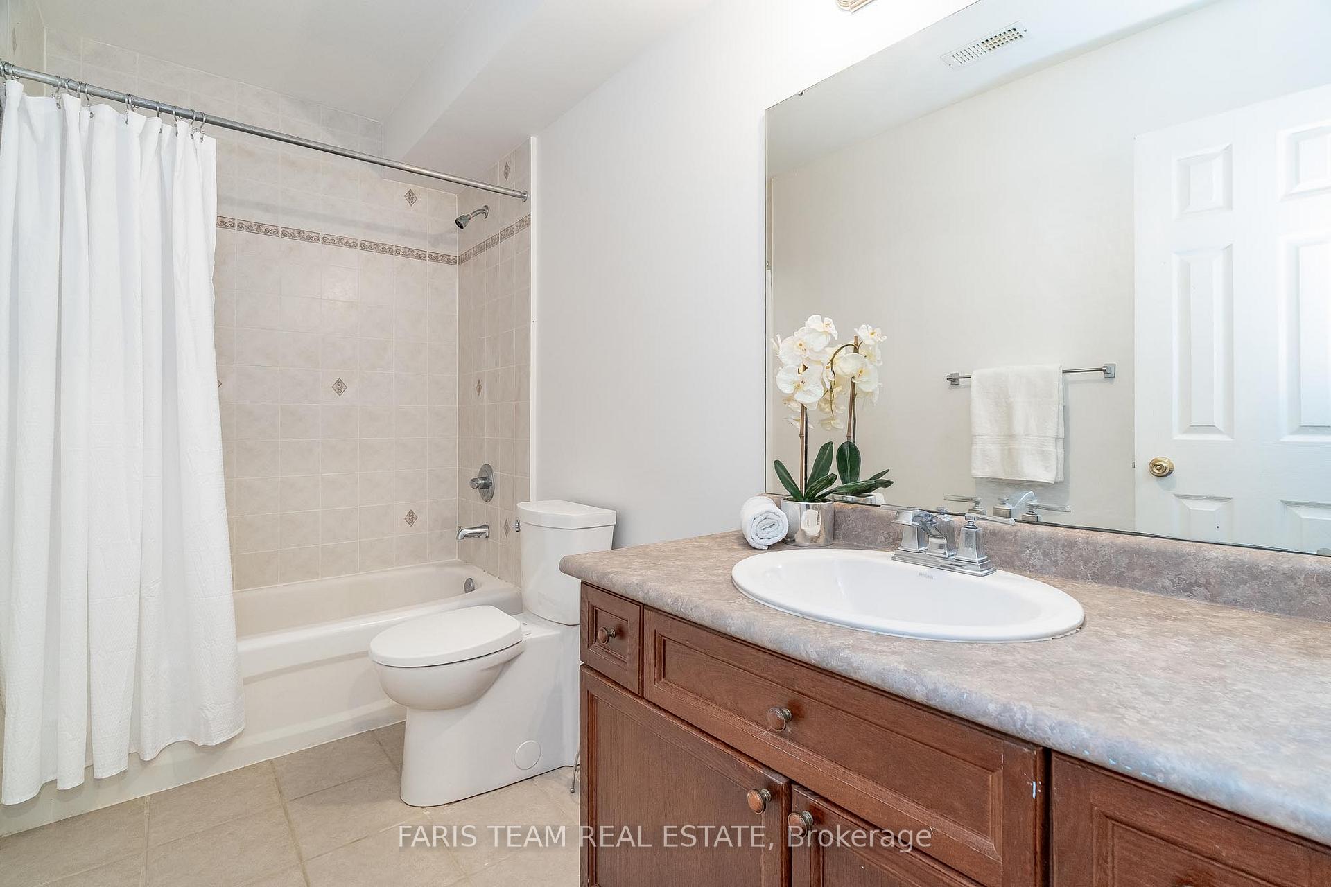 Photo 19 of 153 Sandringham Drive, Barrie, Innis-Shore — HOMEH