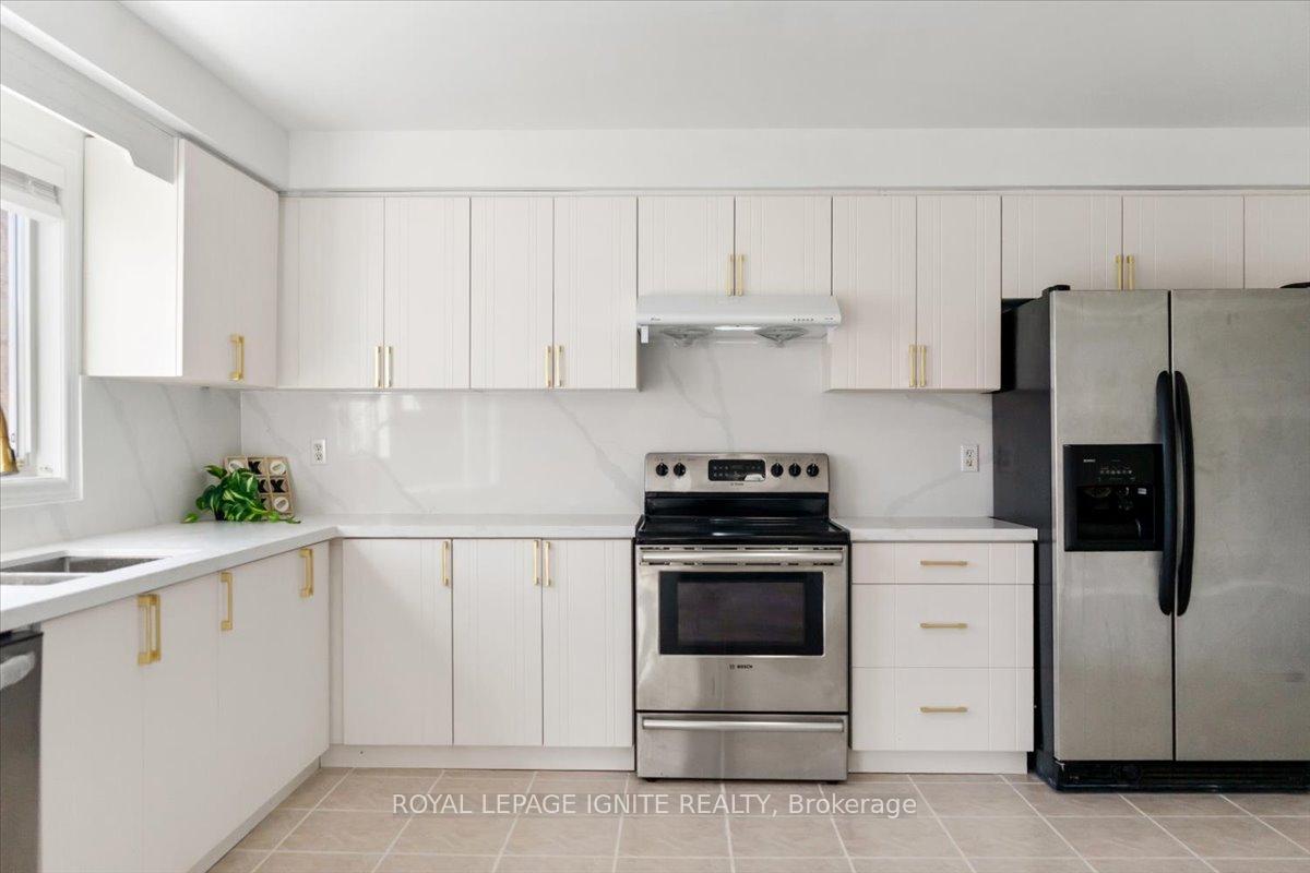Photo 12 of 63 Eastbrook Way, Brampton, Bram East — HOMEH