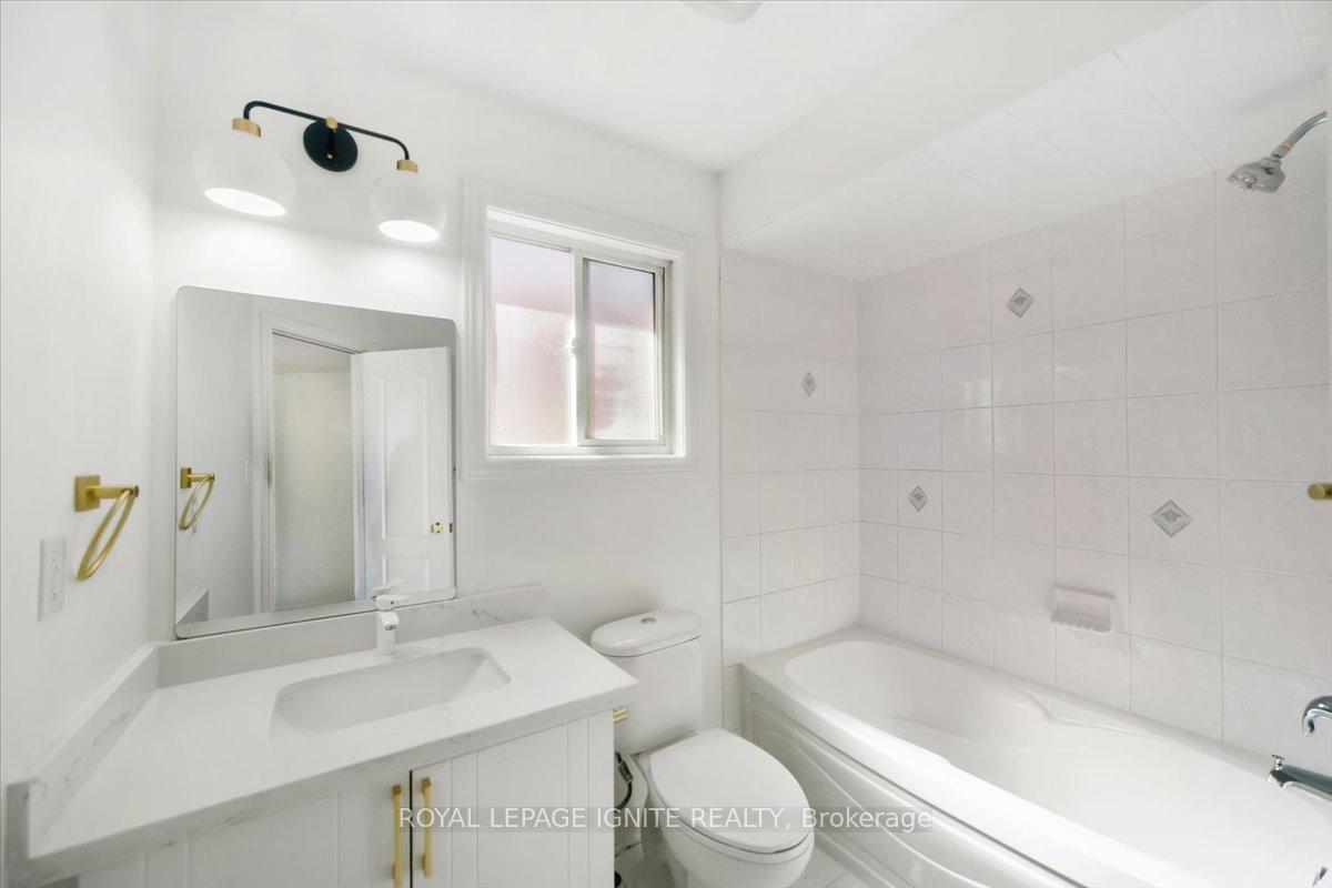 Photo 37 of 63 Eastbrook Way, Brampton, Bram East — HOMEH