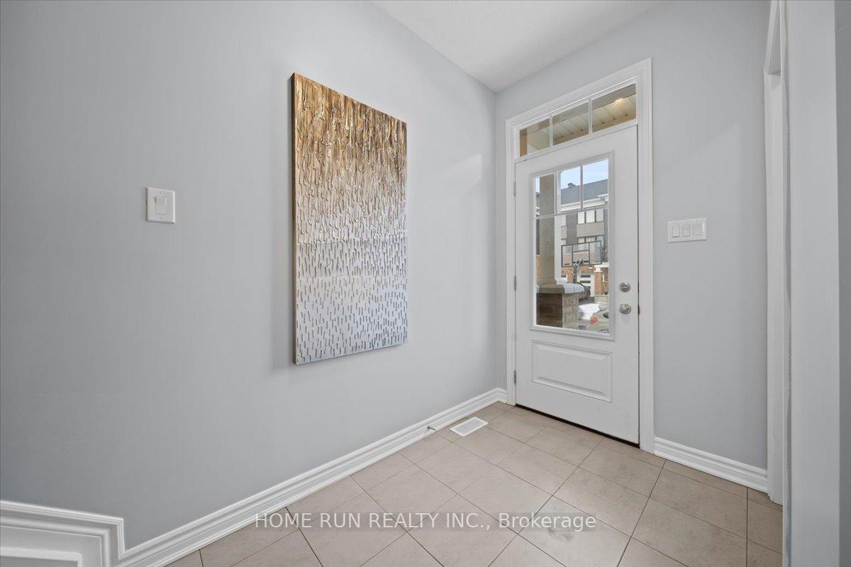 Photo 3 of 248 Atima Circle, Ottawa, Barrhaven - Half Moon Bay — HOMEH